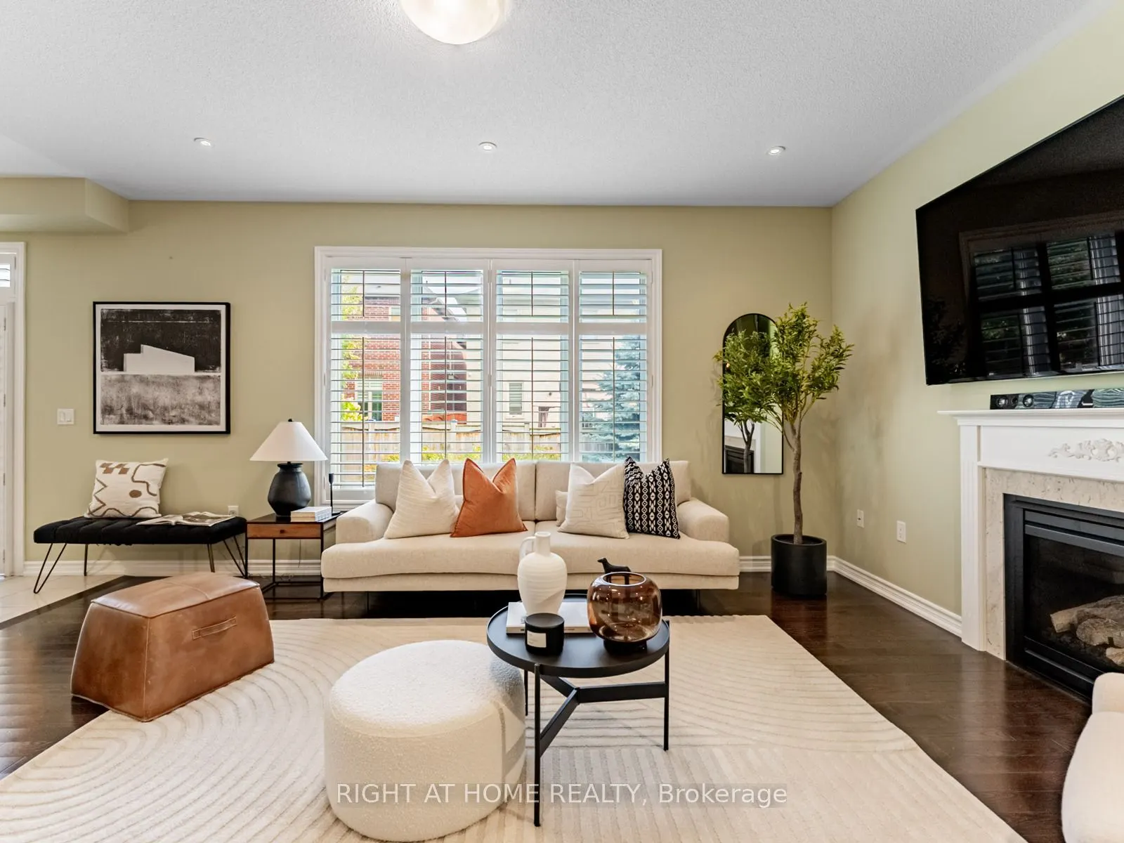 7 Mediterranean Crescent