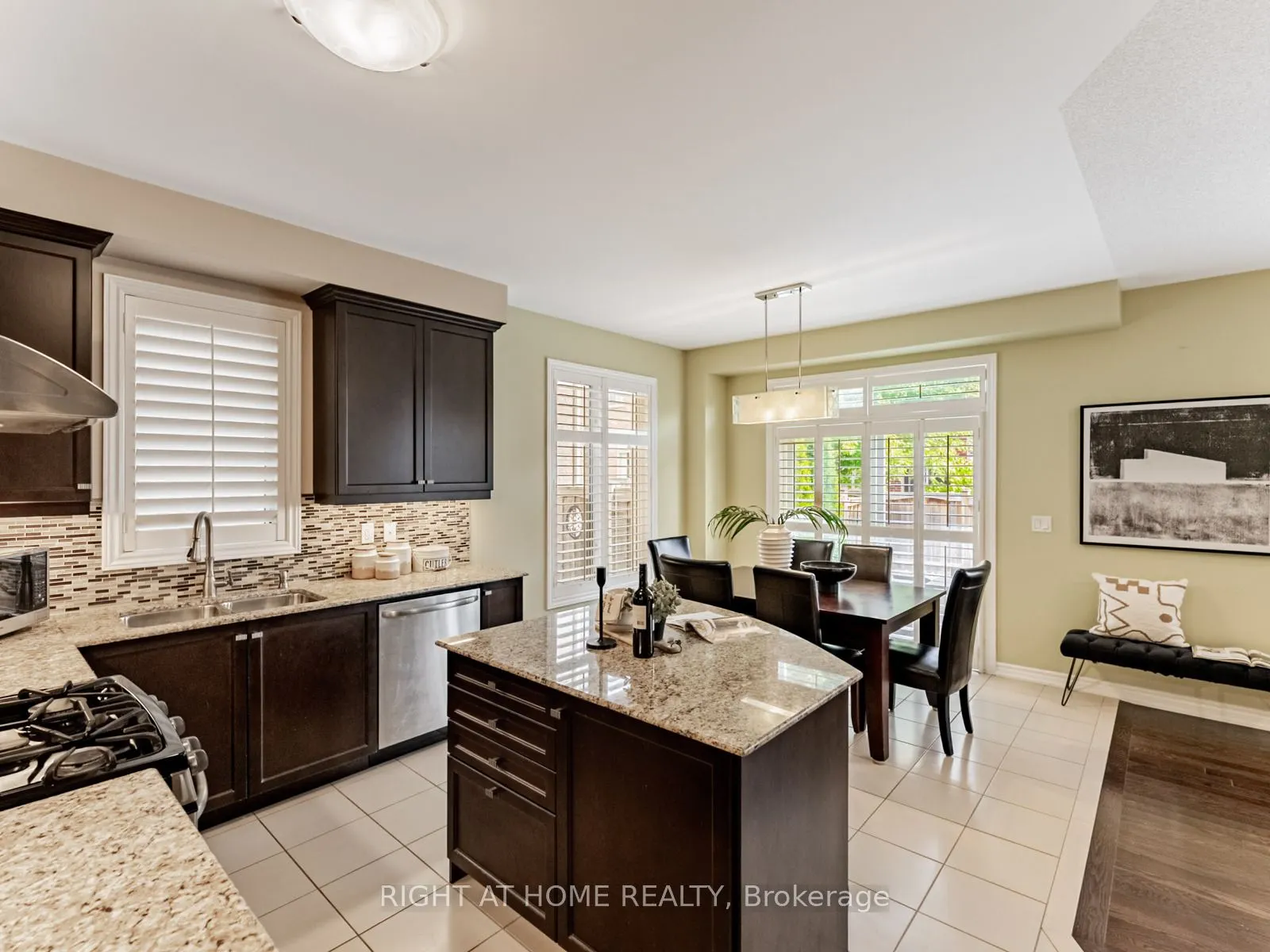 7 Mediterranean Crescent