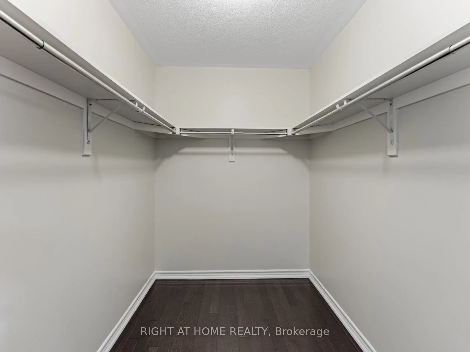 7 Mediterranean Crescent