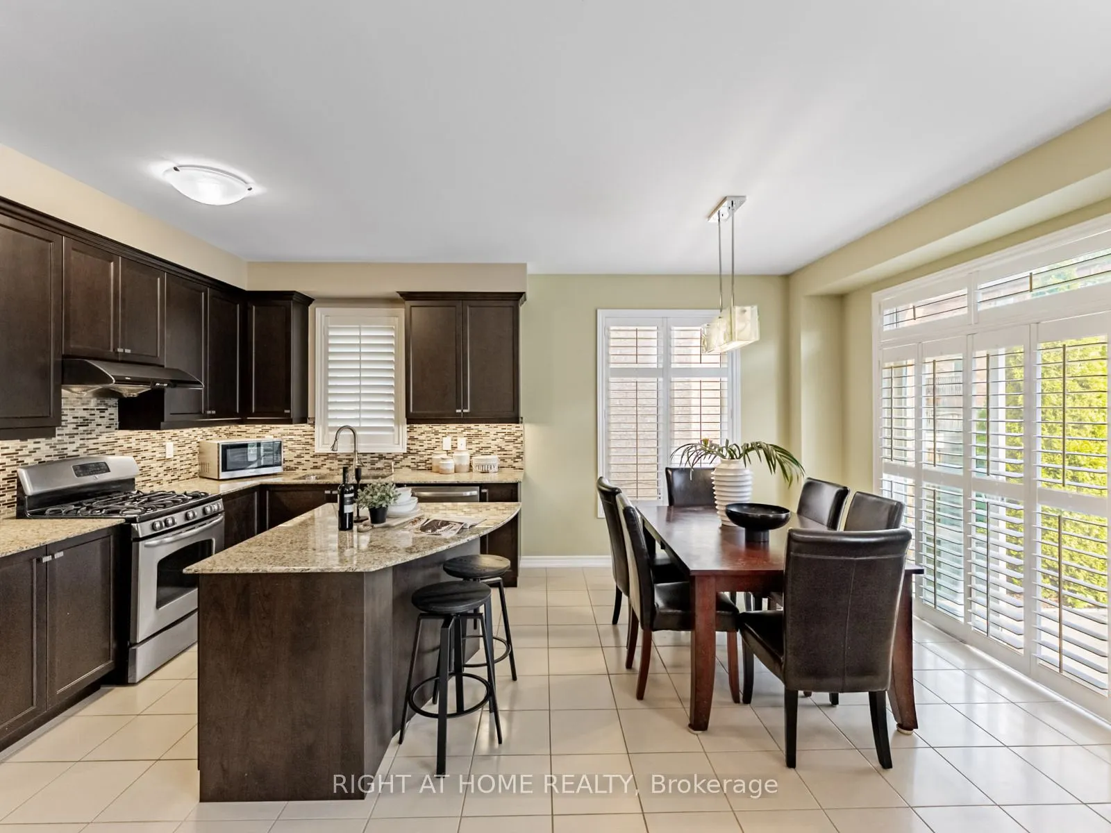 7 Mediterranean Crescent