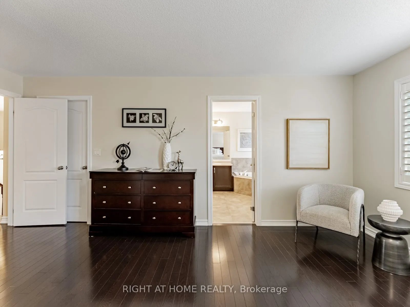 7 Mediterranean Crescent