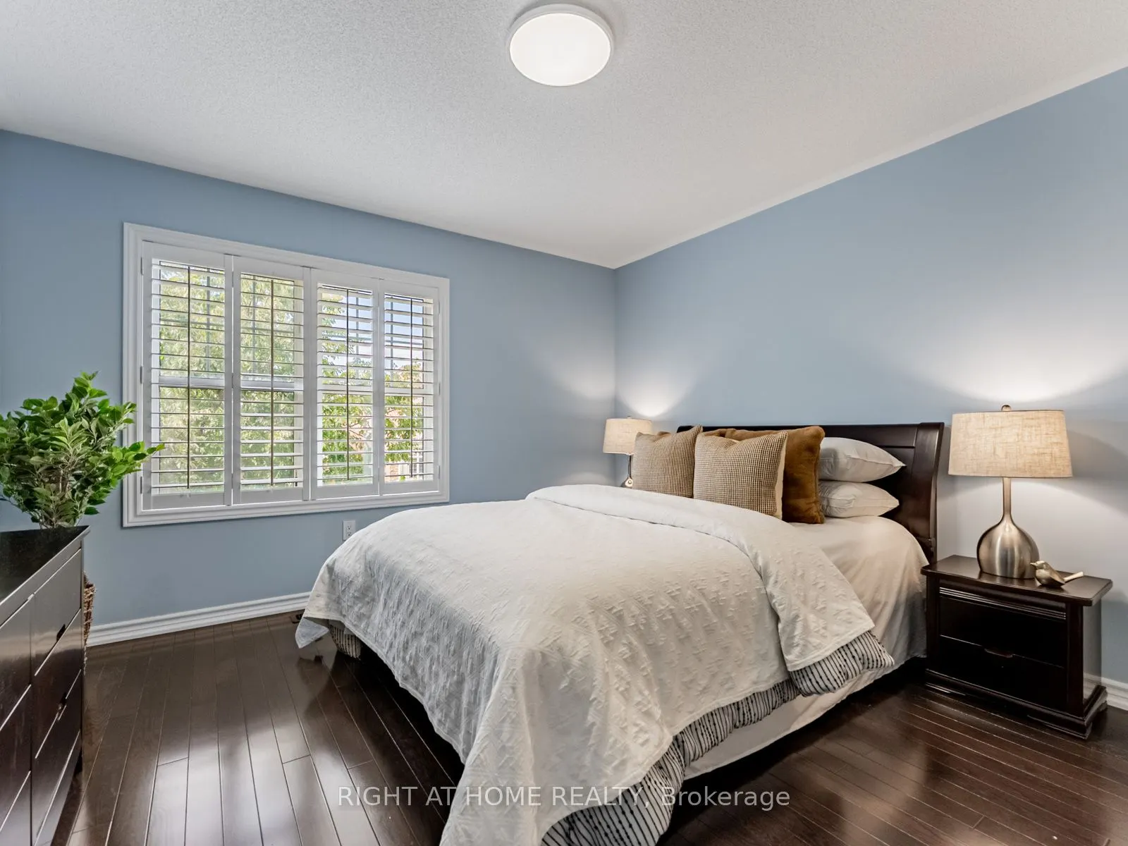 7 Mediterranean Crescent