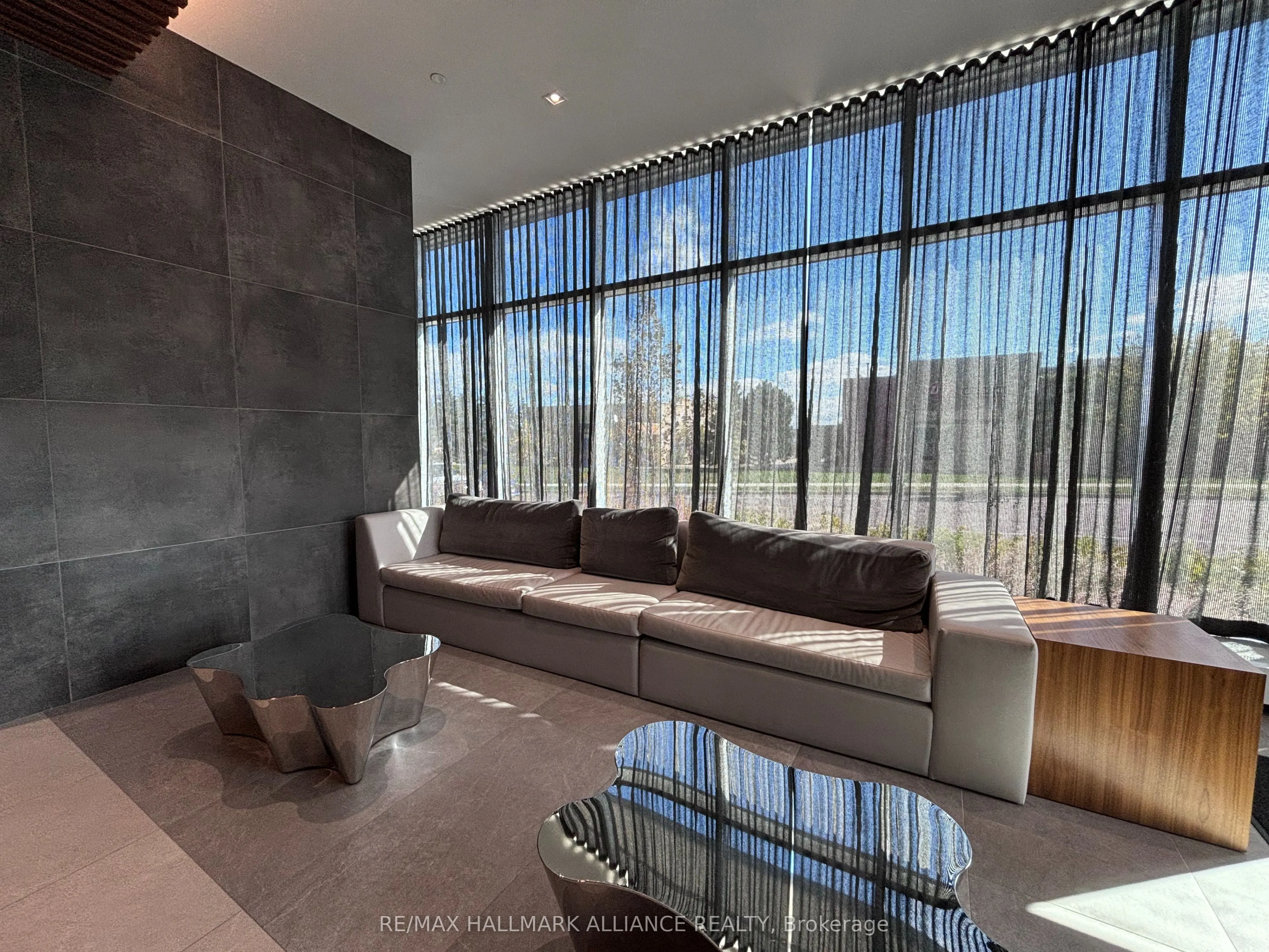 297 Oak Walk Drive, #1804