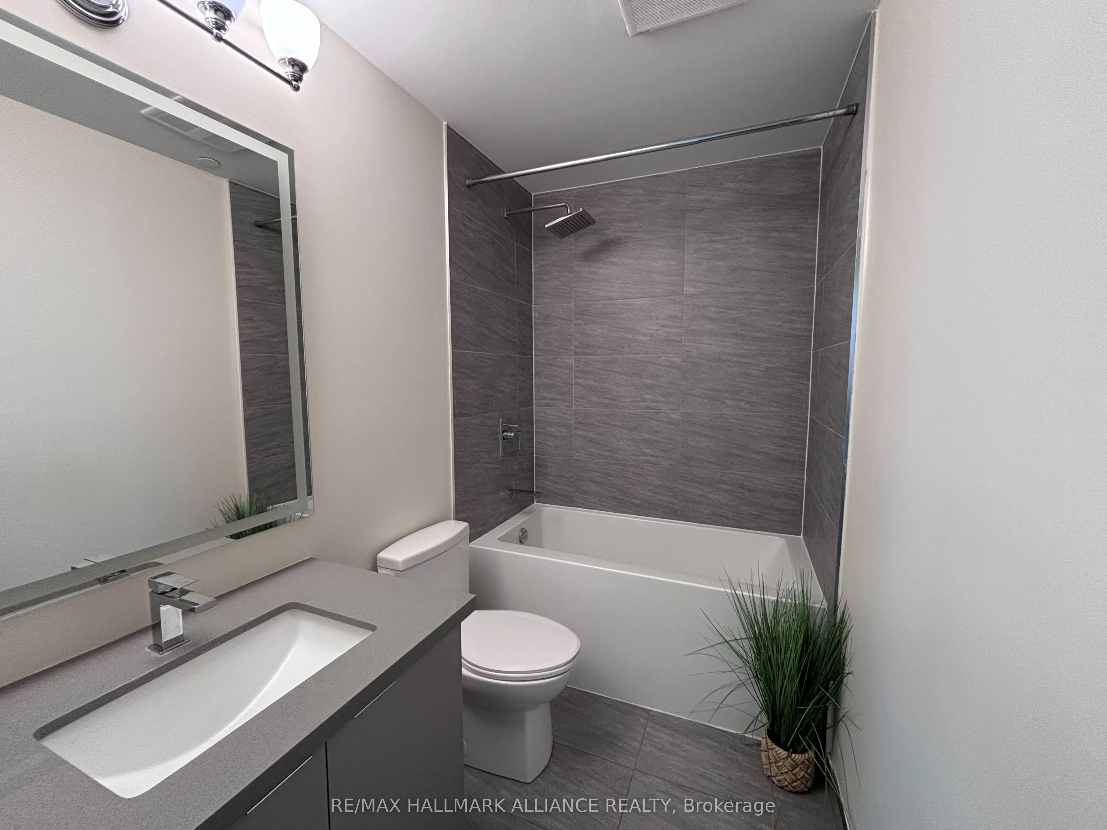 297 Oak Walk Drive, #1804