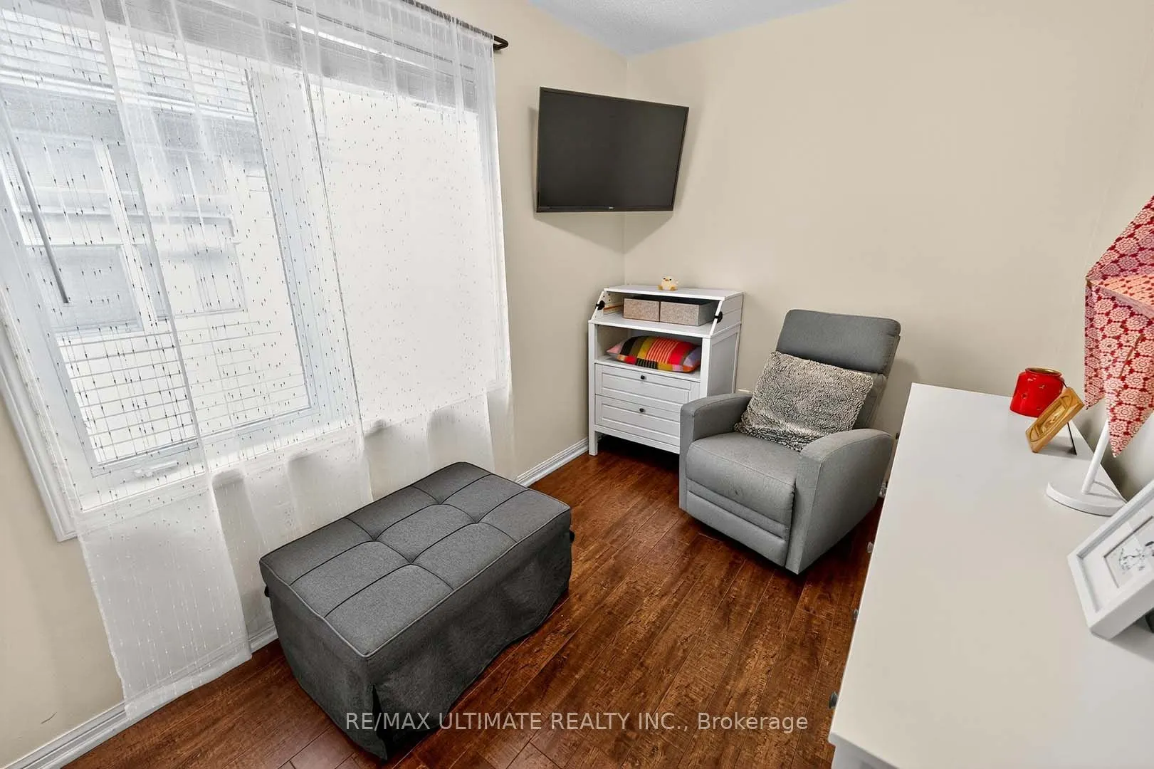 3056 Dewridge Avenue