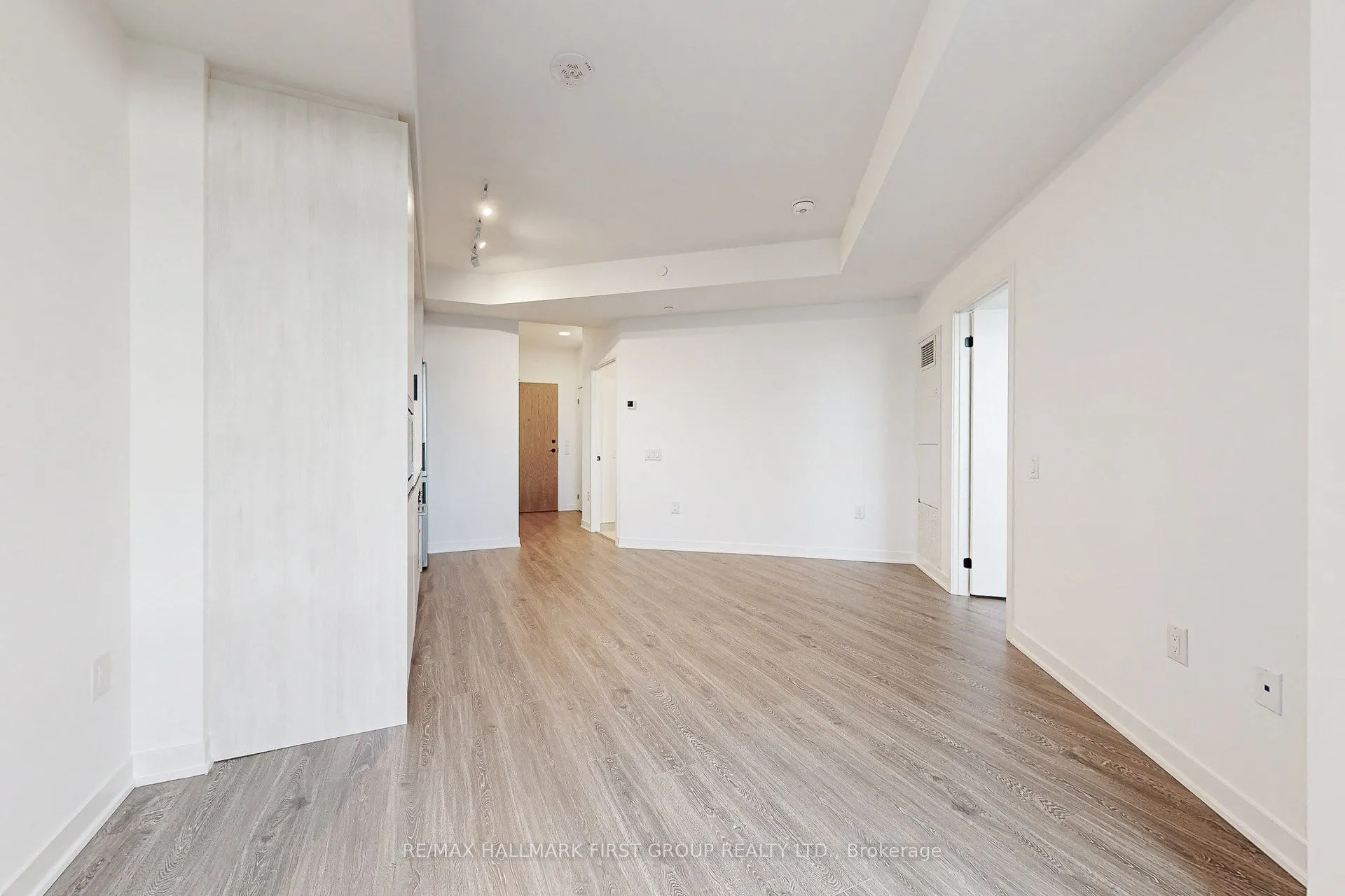 2495 Eglinton Avenue W, #1201