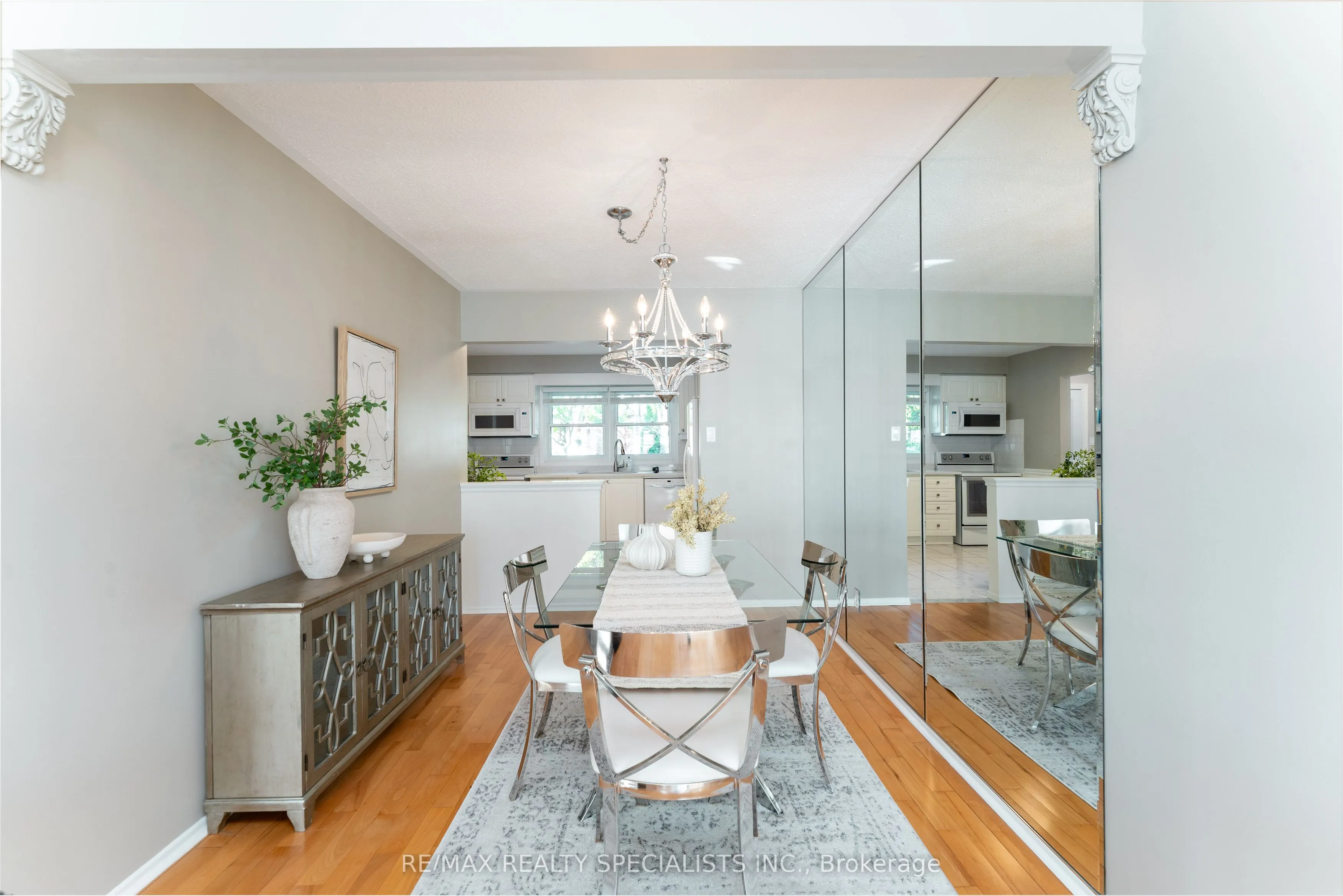 2252 Upper Middle Road, #6