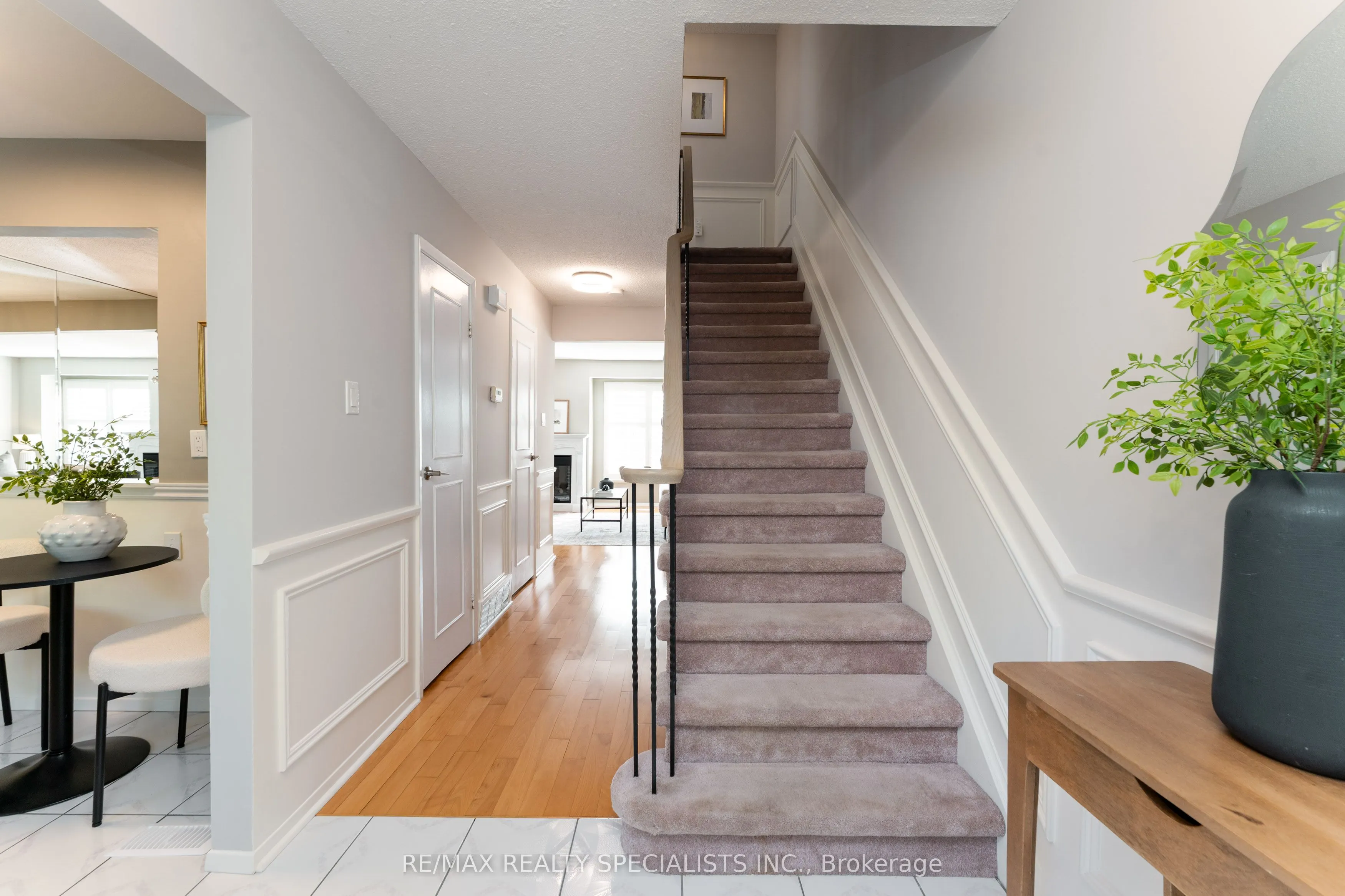 2252 Upper Middle Road, #6