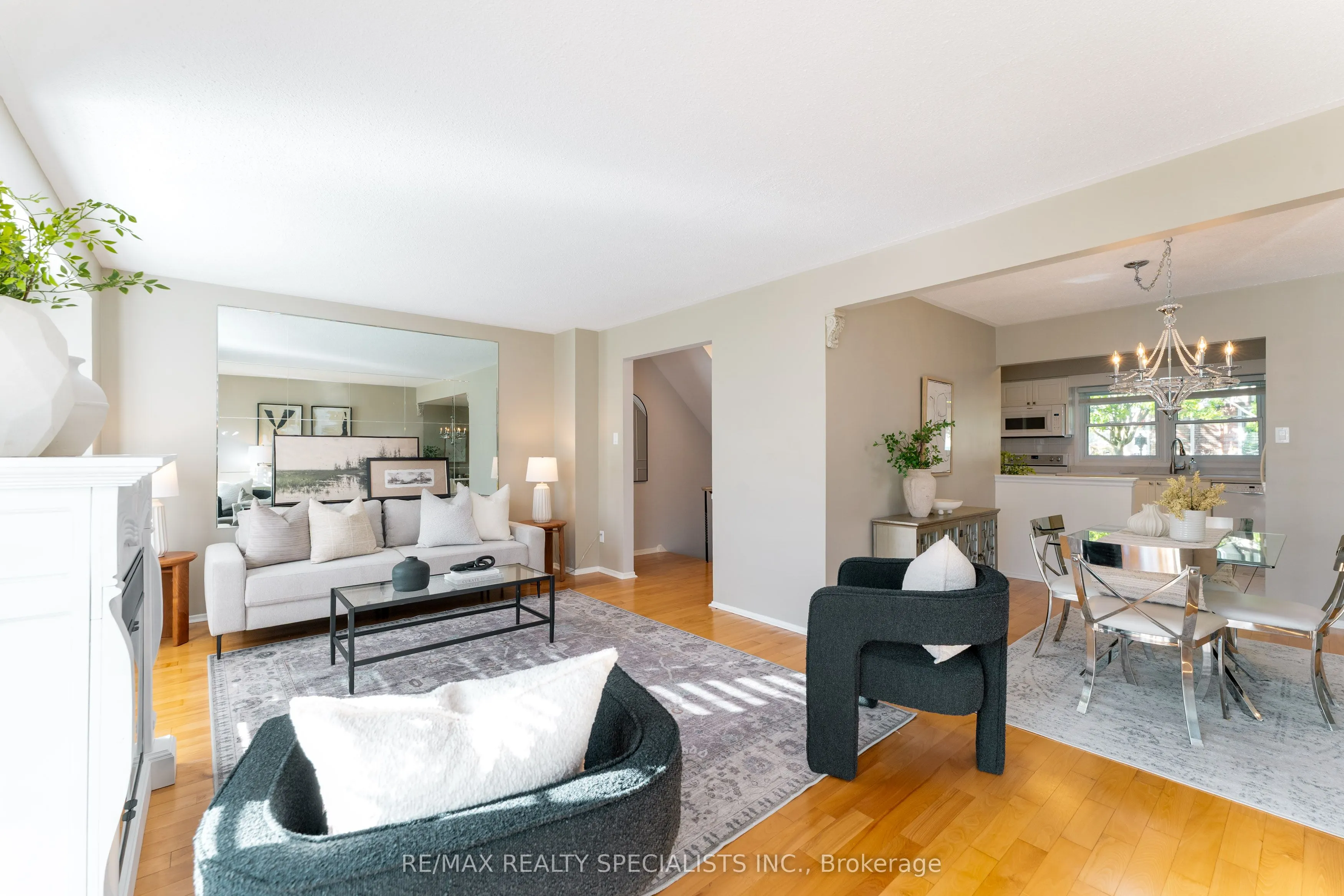 2252 Upper Middle Road, #6