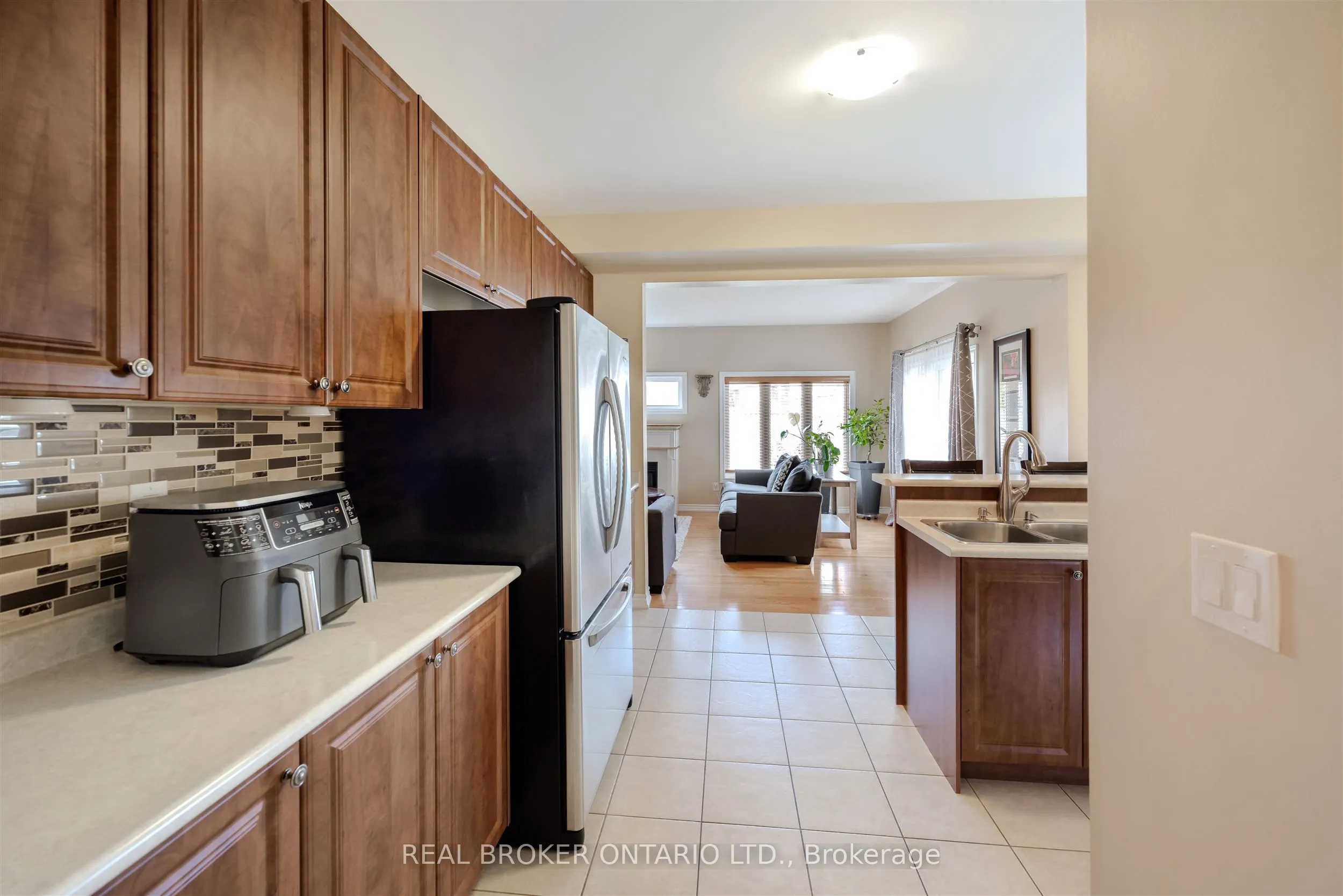 636 Serafini Crescent