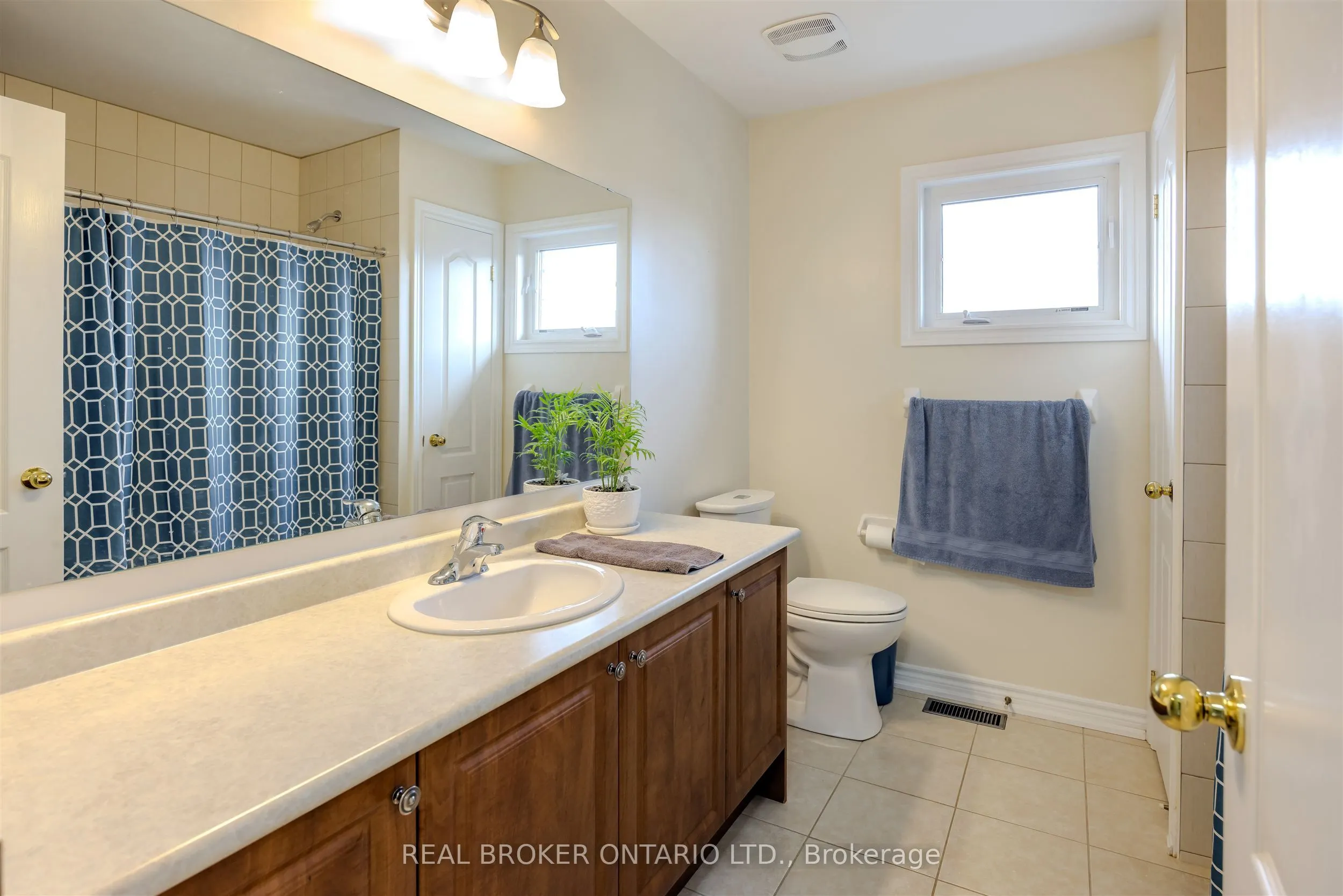 636 Serafini Crescent