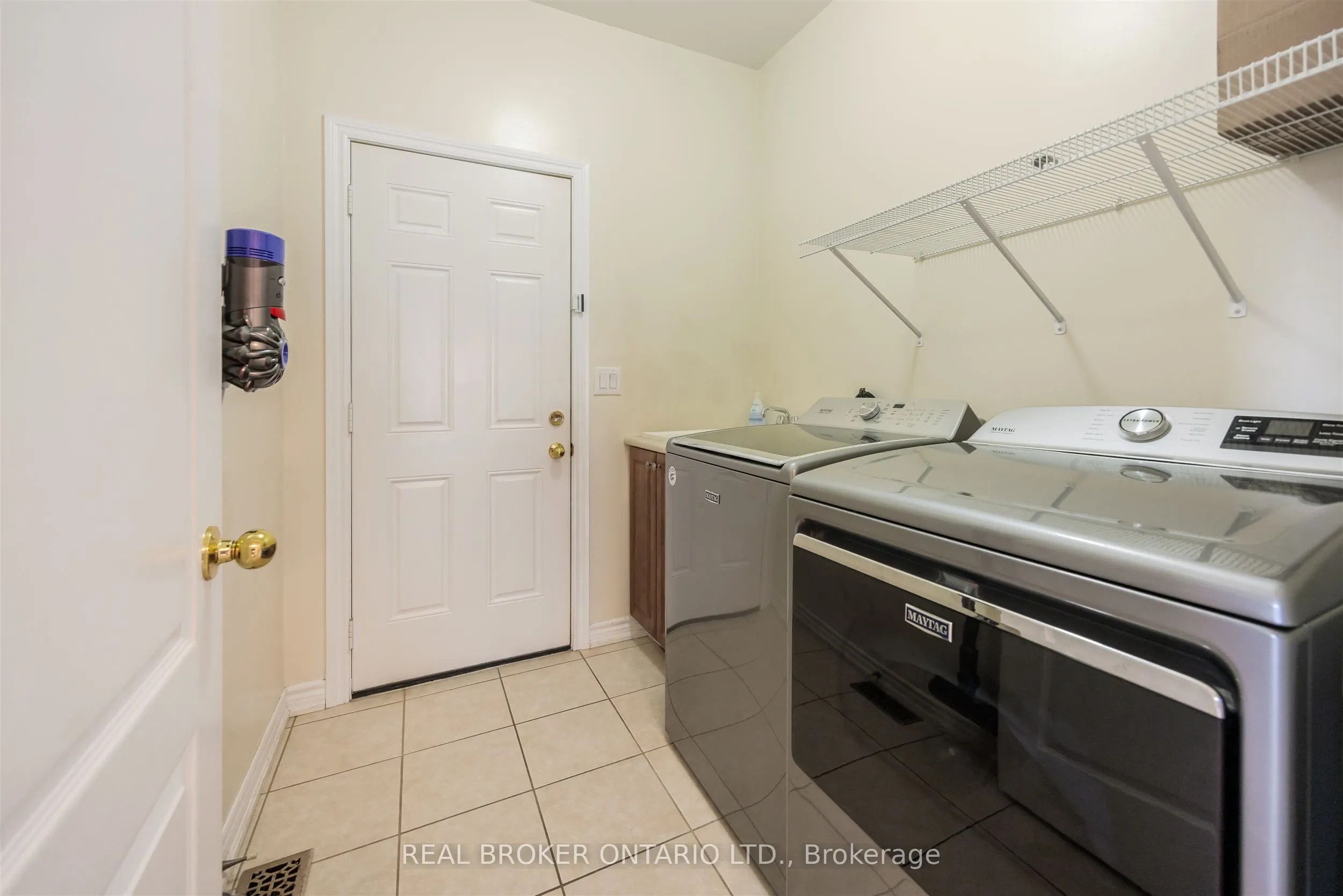 636 Serafini Crescent