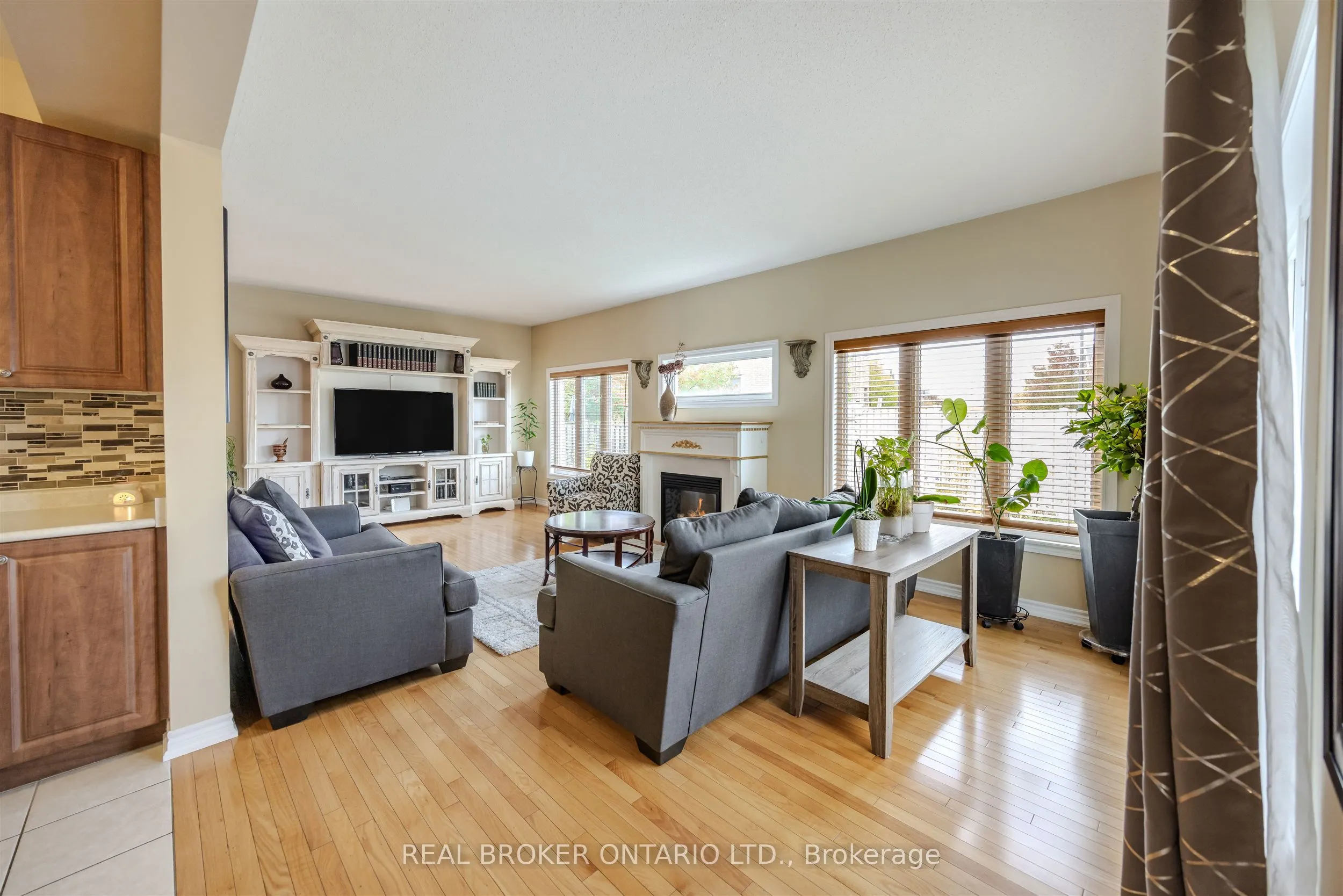 636 Serafini Crescent