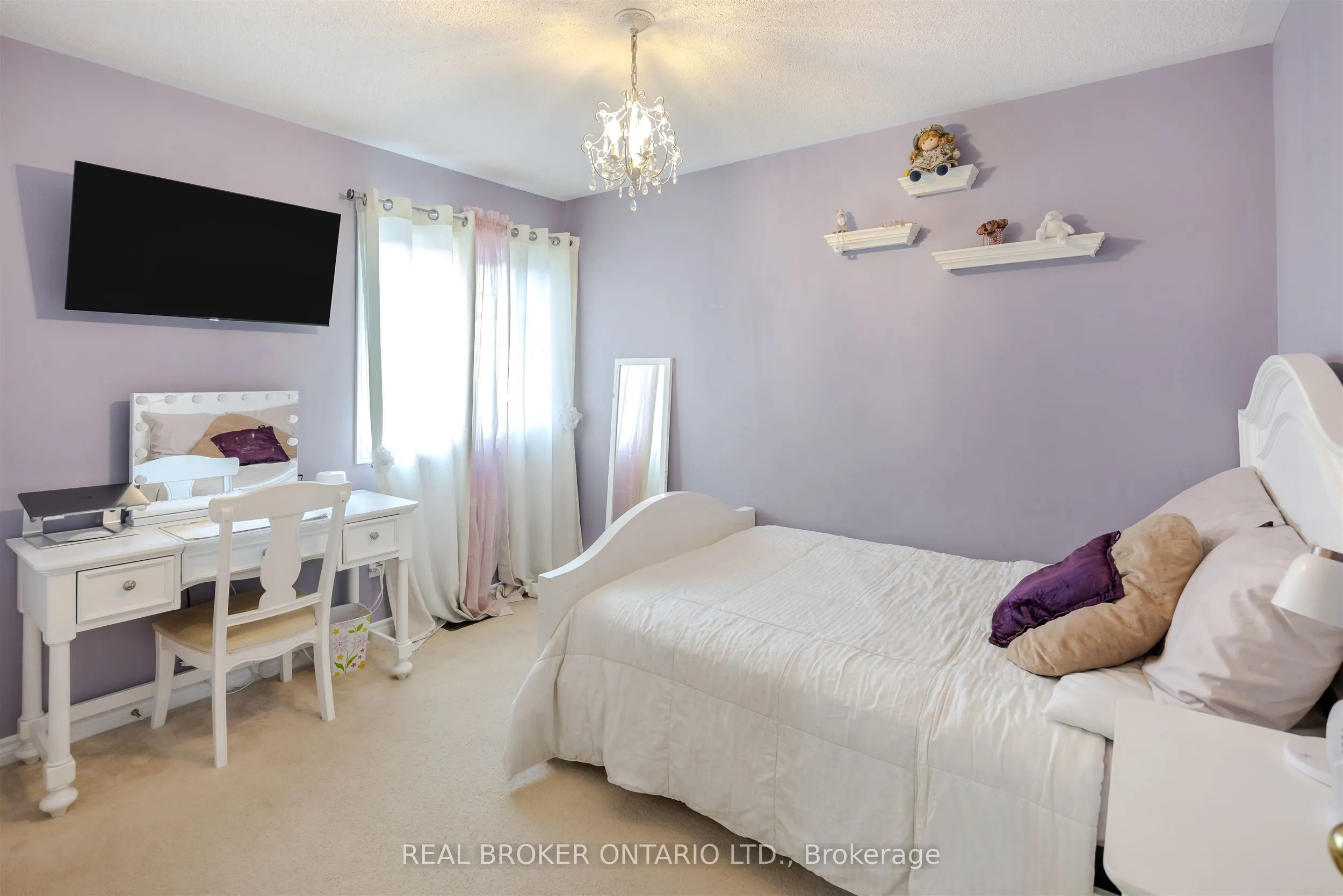 636 Serafini Crescent