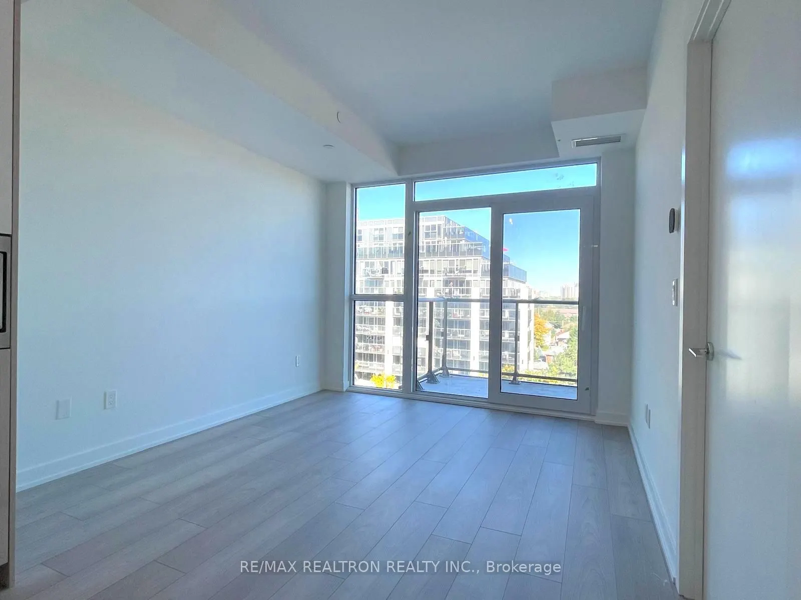 1007 The Queensway, #503