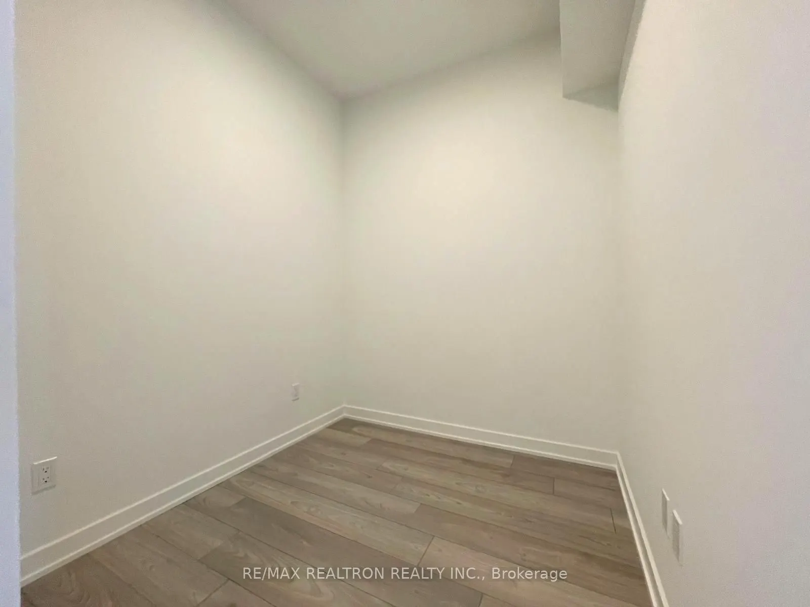 1007 The Queensway, #503