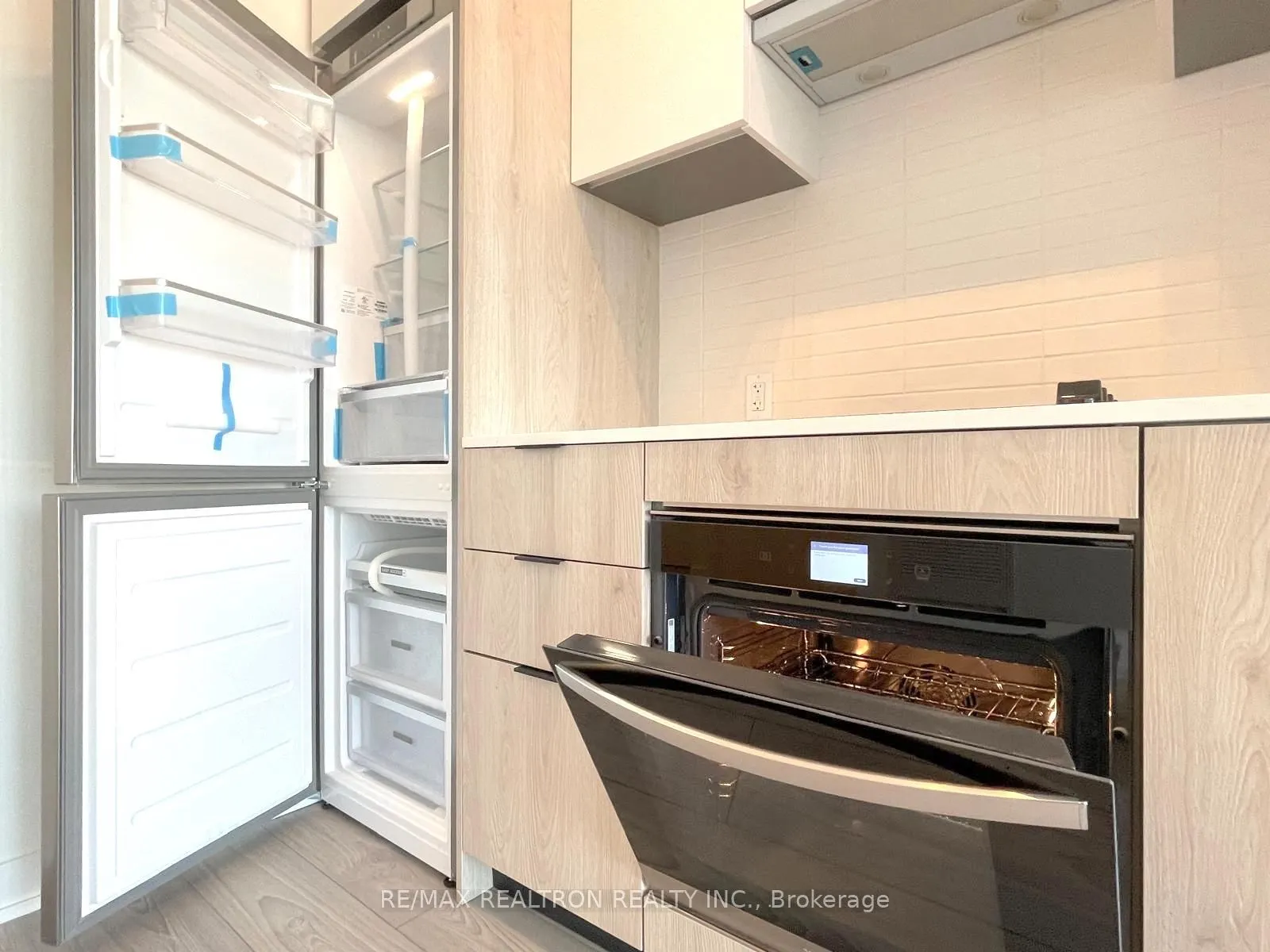 1007 The Queensway, #503