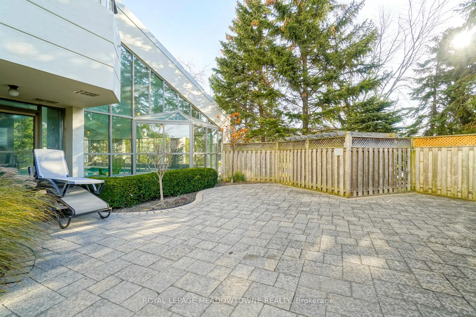 75 King Street E, #406