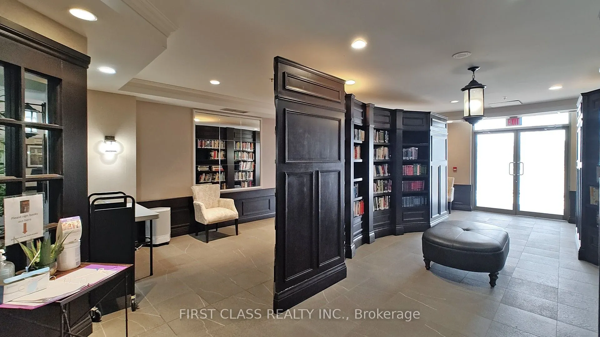 810 Scollard Court, #1201