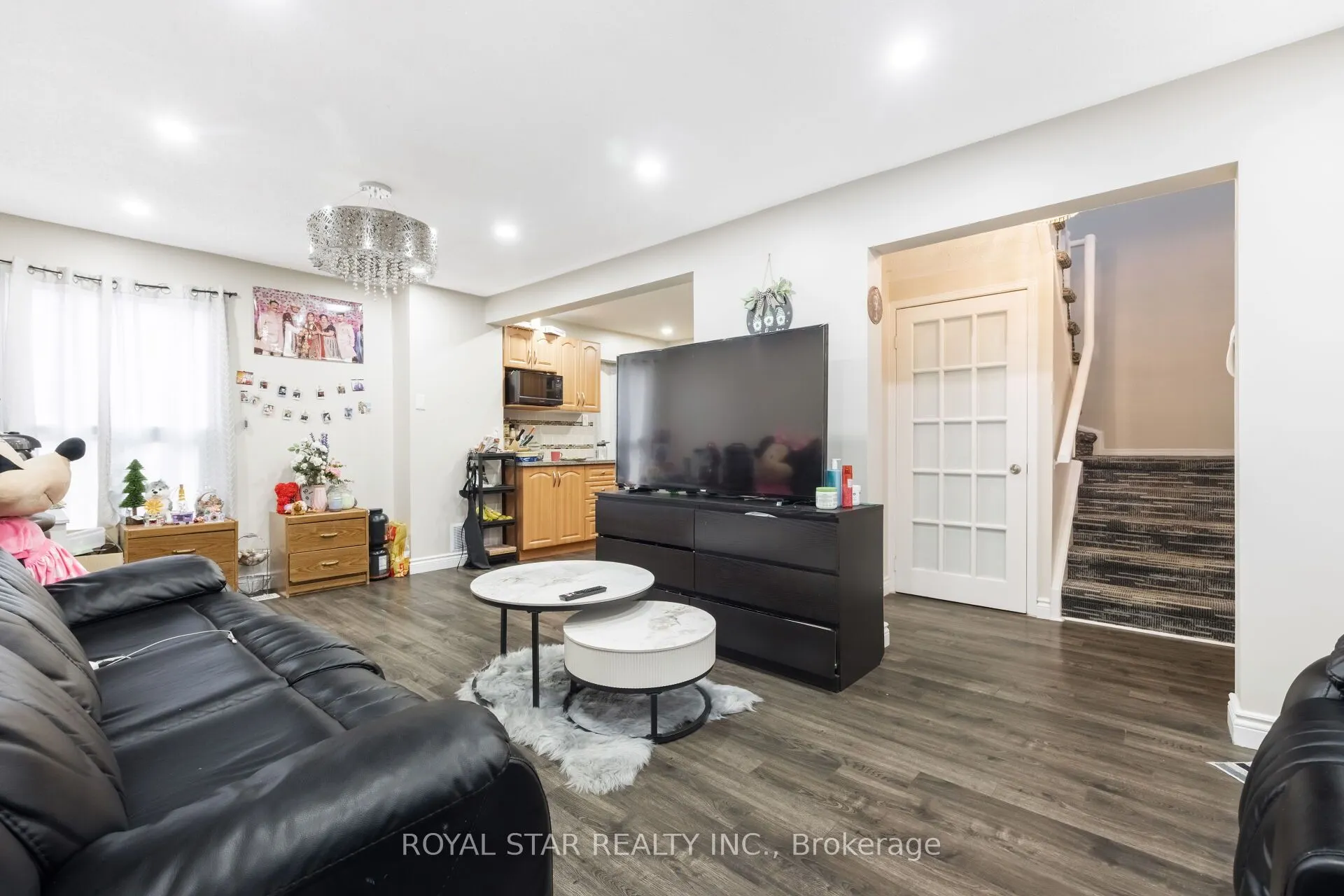 137 Ecclestone Drive