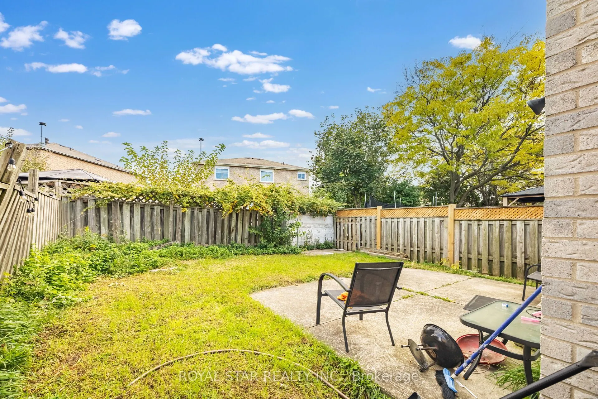 137 Ecclestone Drive