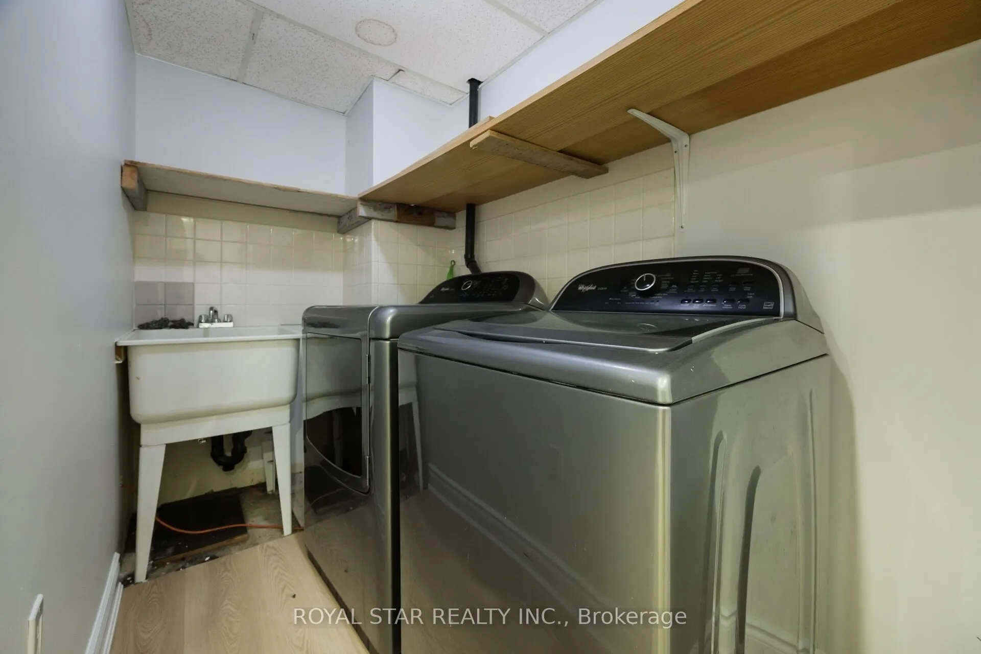 137 Ecclestone Drive