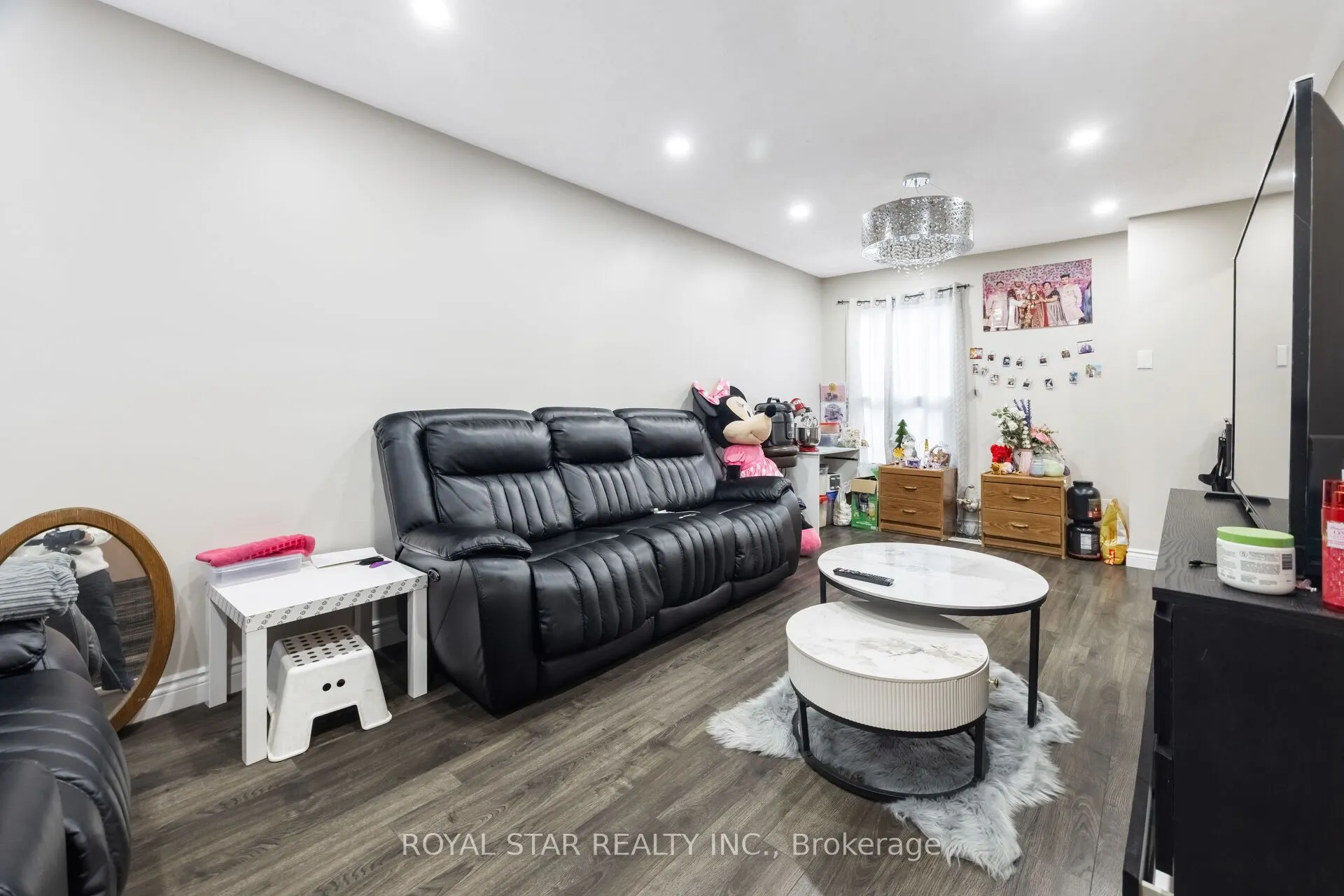 137 Ecclestone Drive