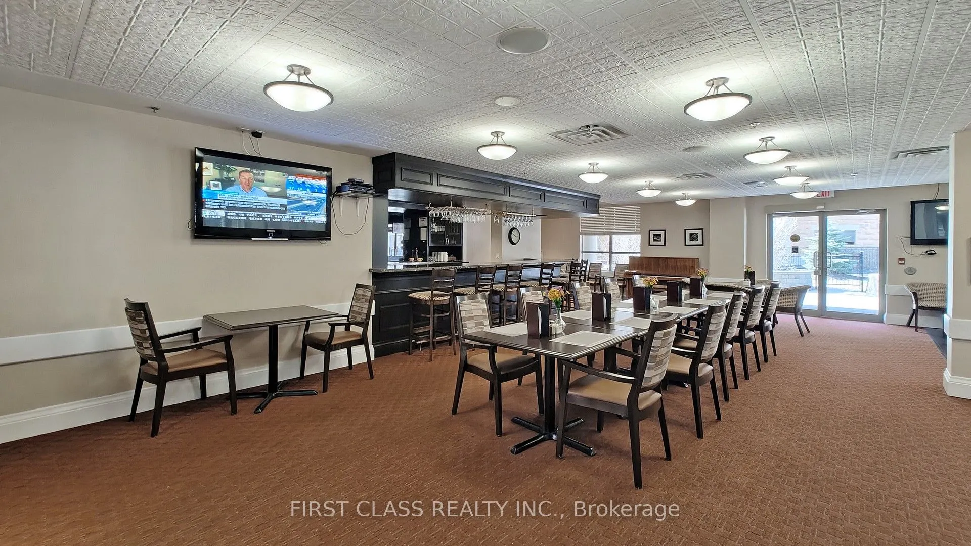 810 Scollard Court, #1201