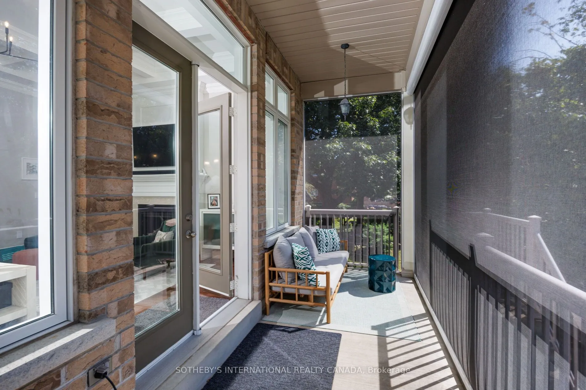 44 Forty First Street