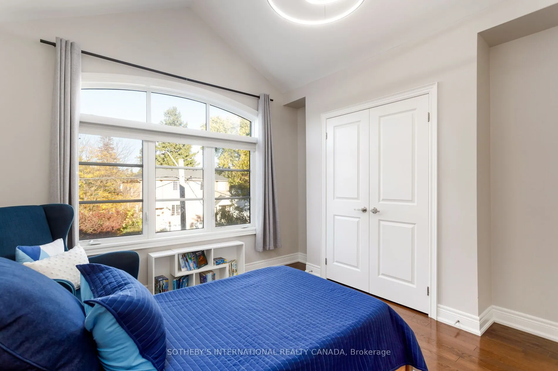 44 Forty First Street