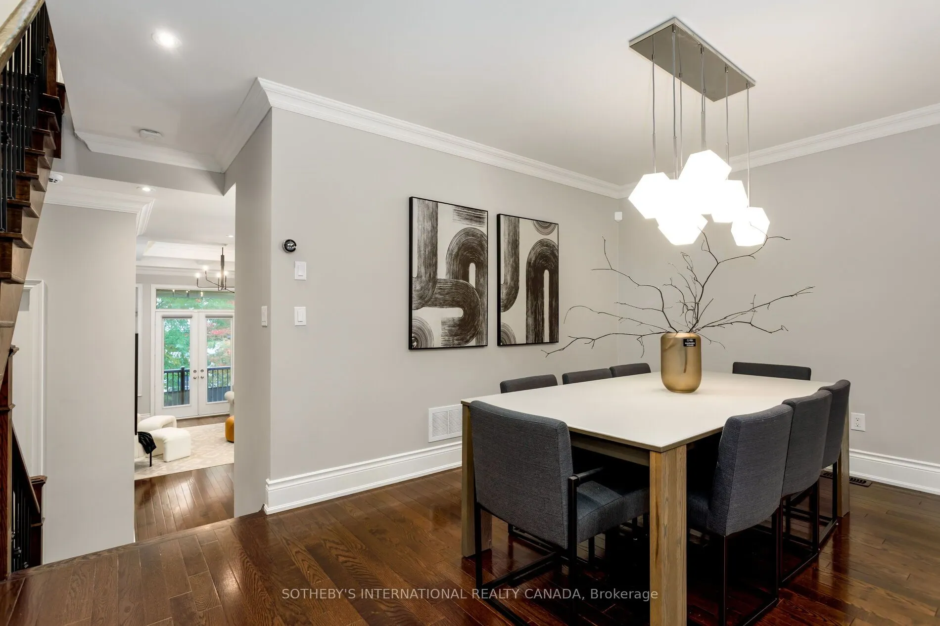 44 Forty First Street