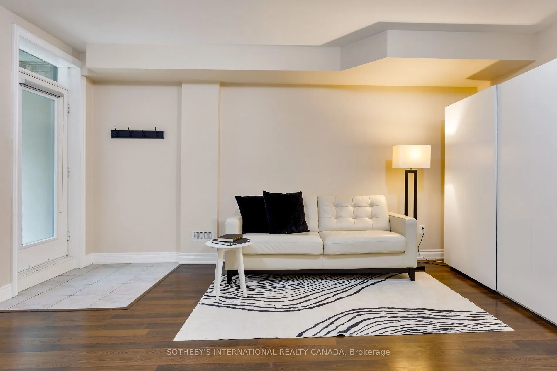 44 Forty First Street