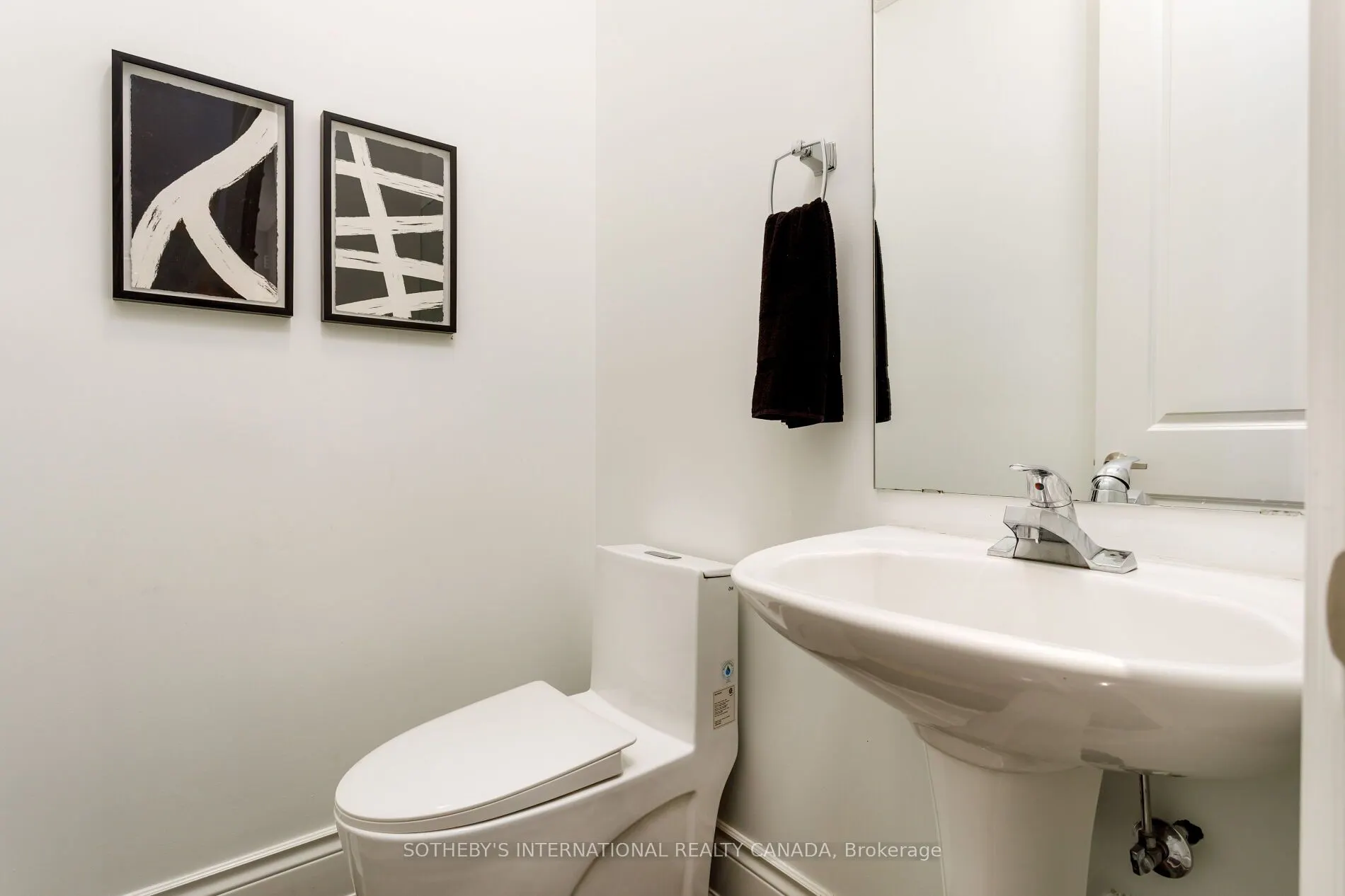 44 Forty First Street