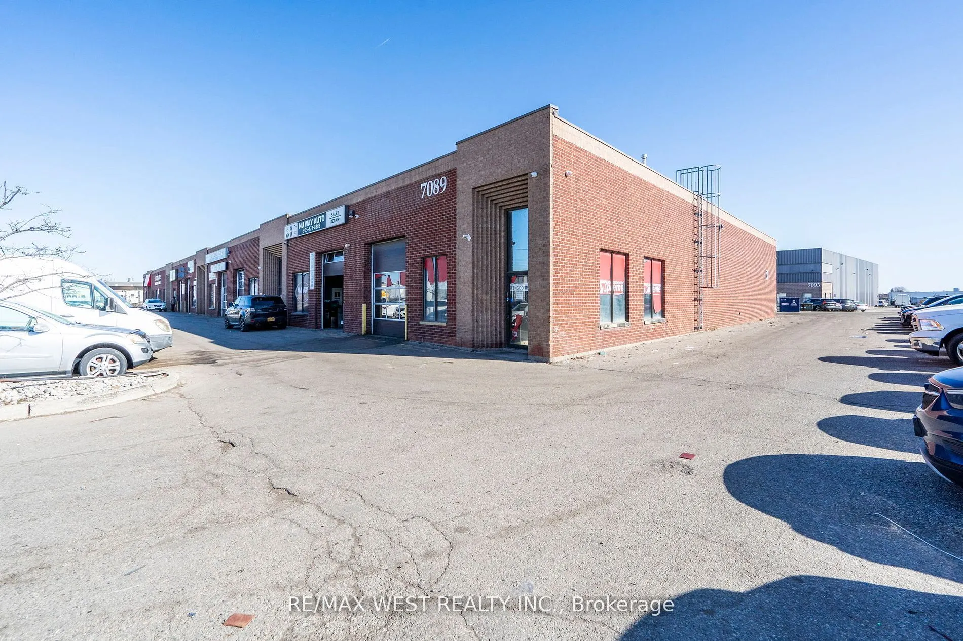 7089 Torbram Road, #7