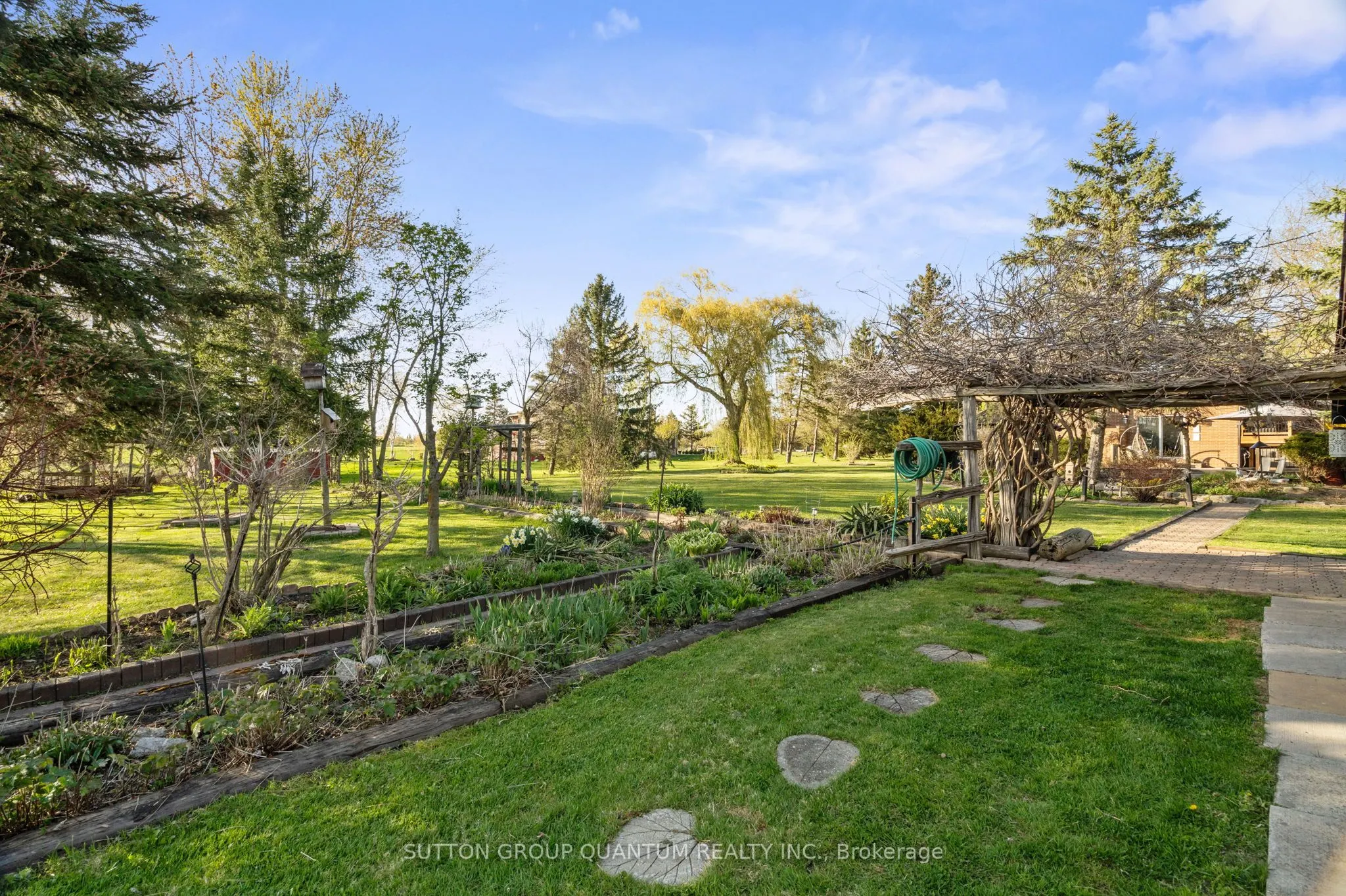 14432 Innis Lake Road