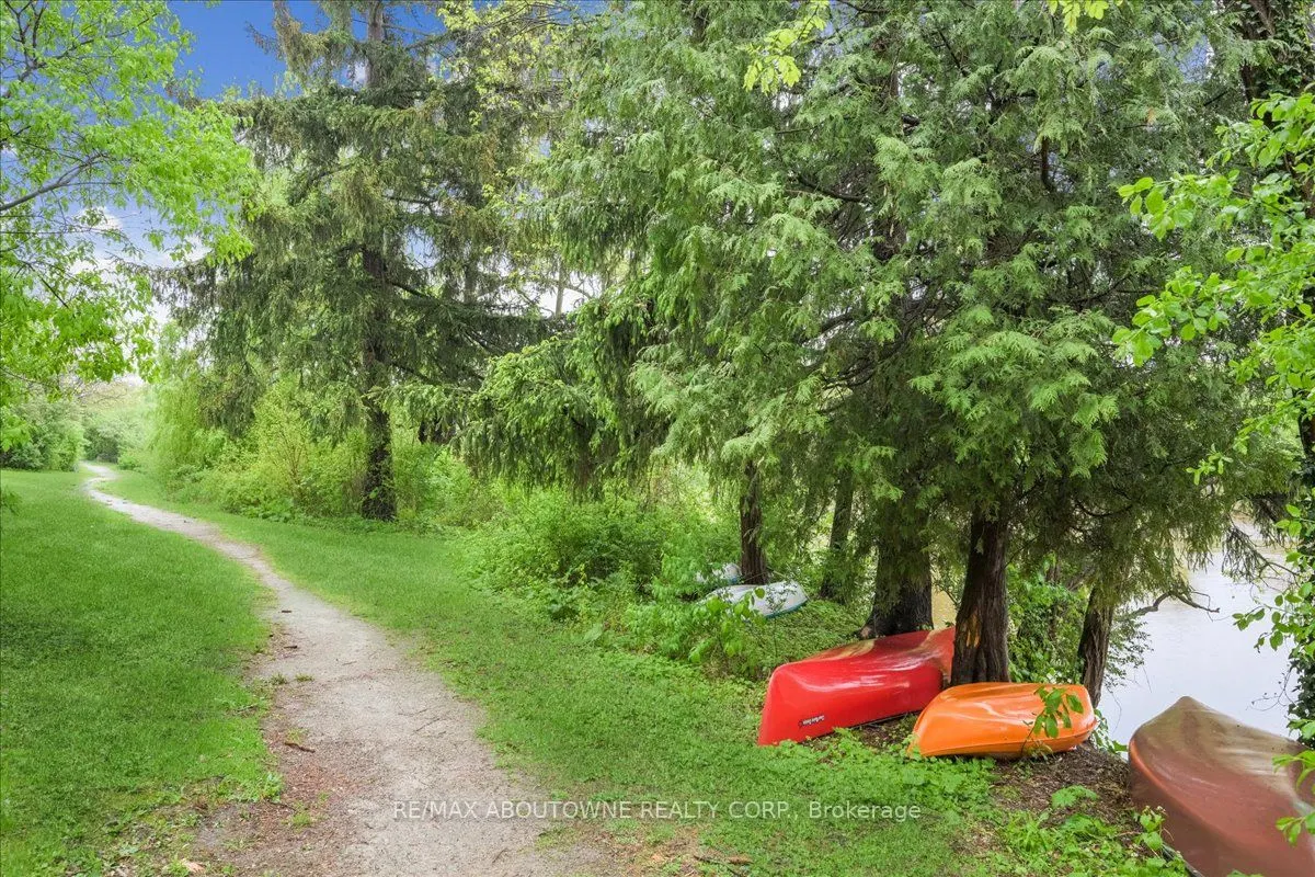 2511 Lakeshore Road W, #314