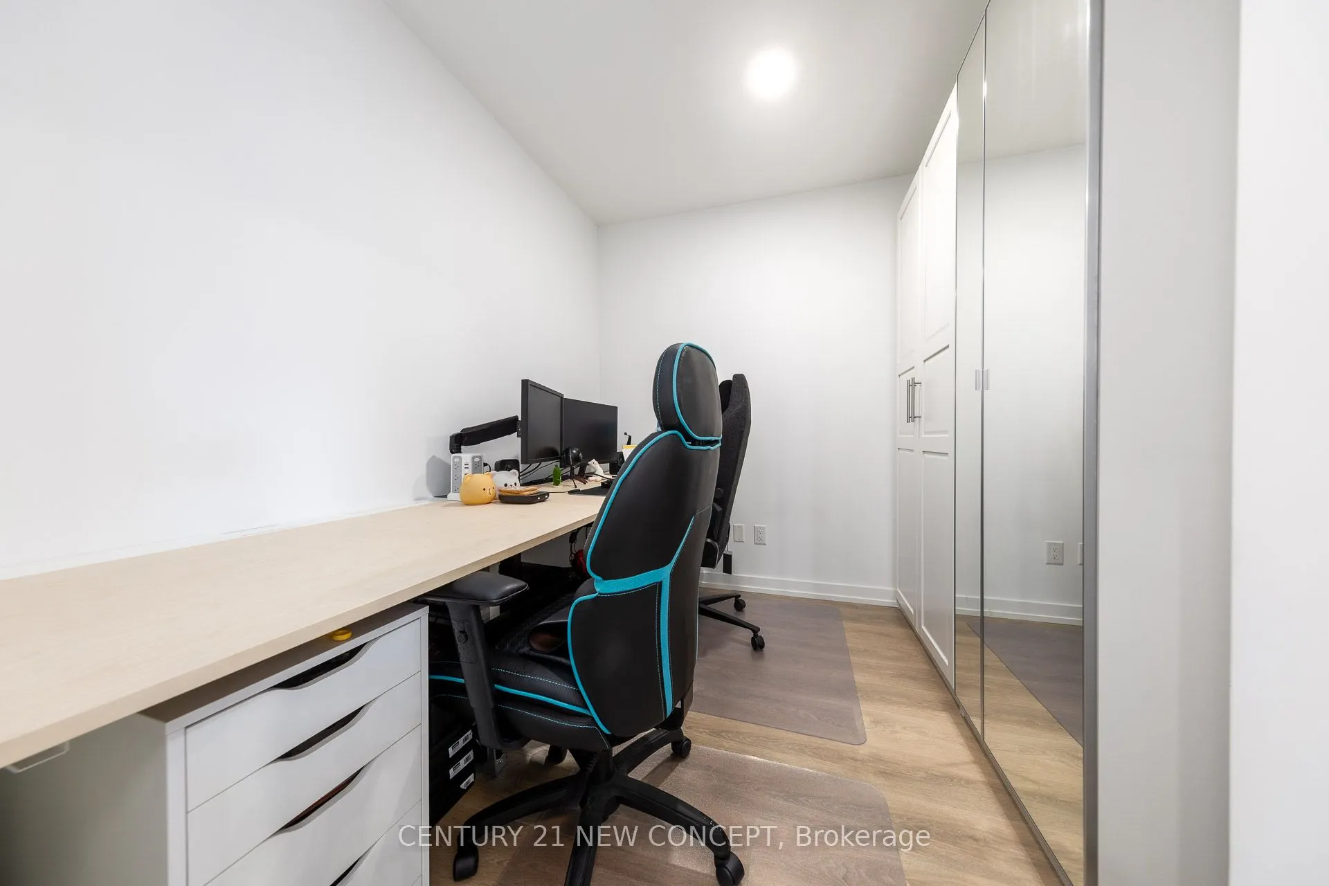 1100 Sheppard Avenue W, #711