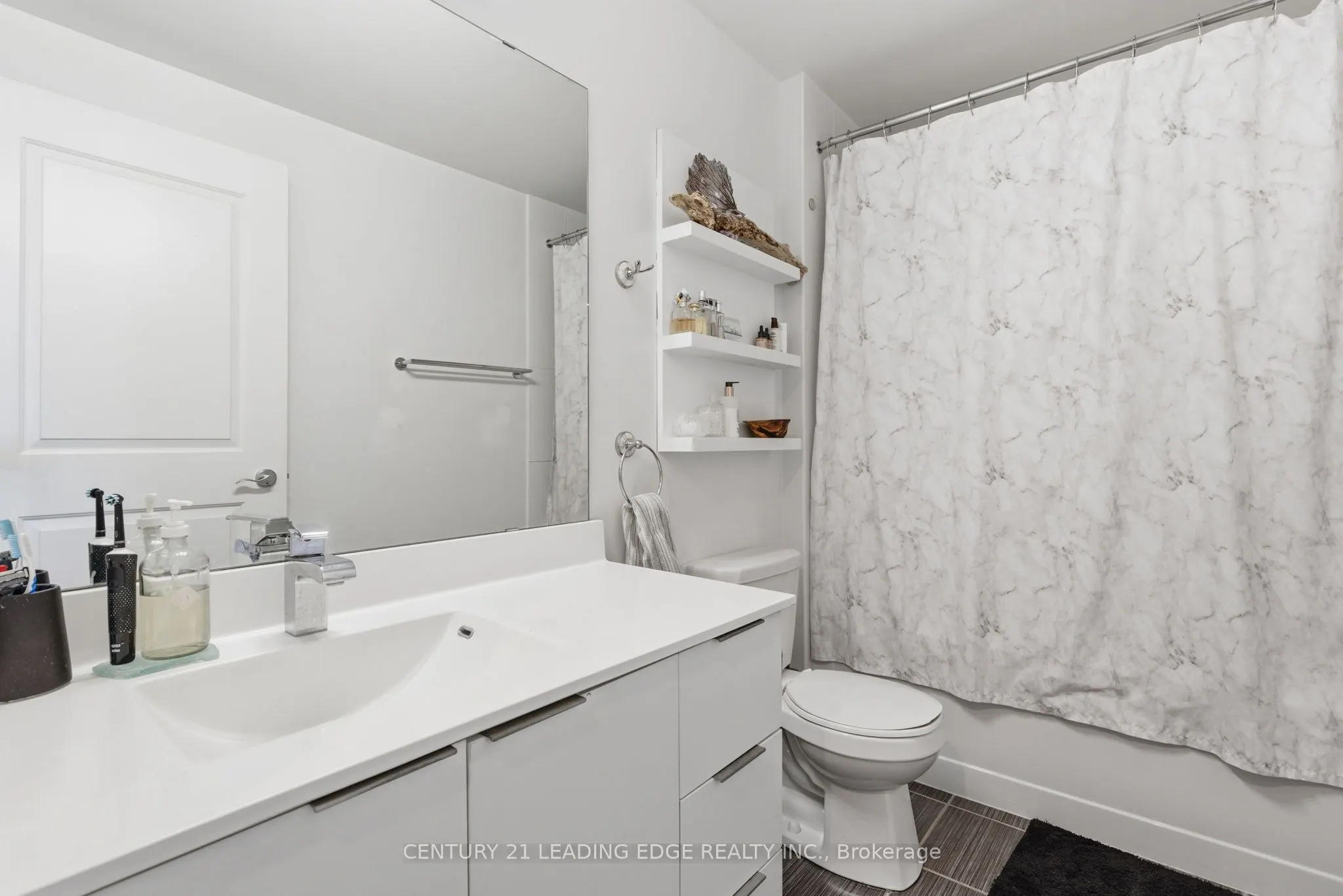 16 Brookers Lane, #1201