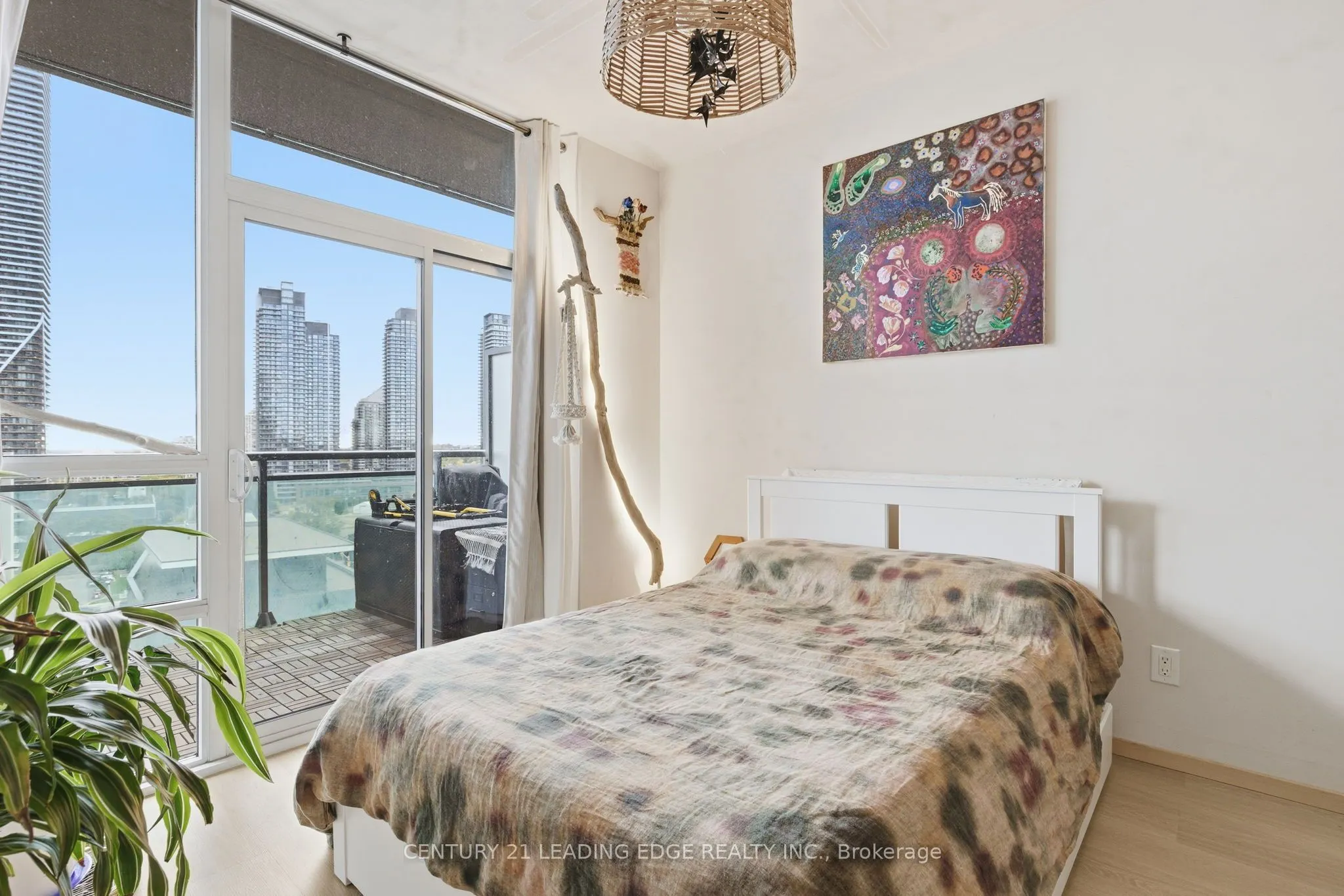 16 Brookers Lane, #1201