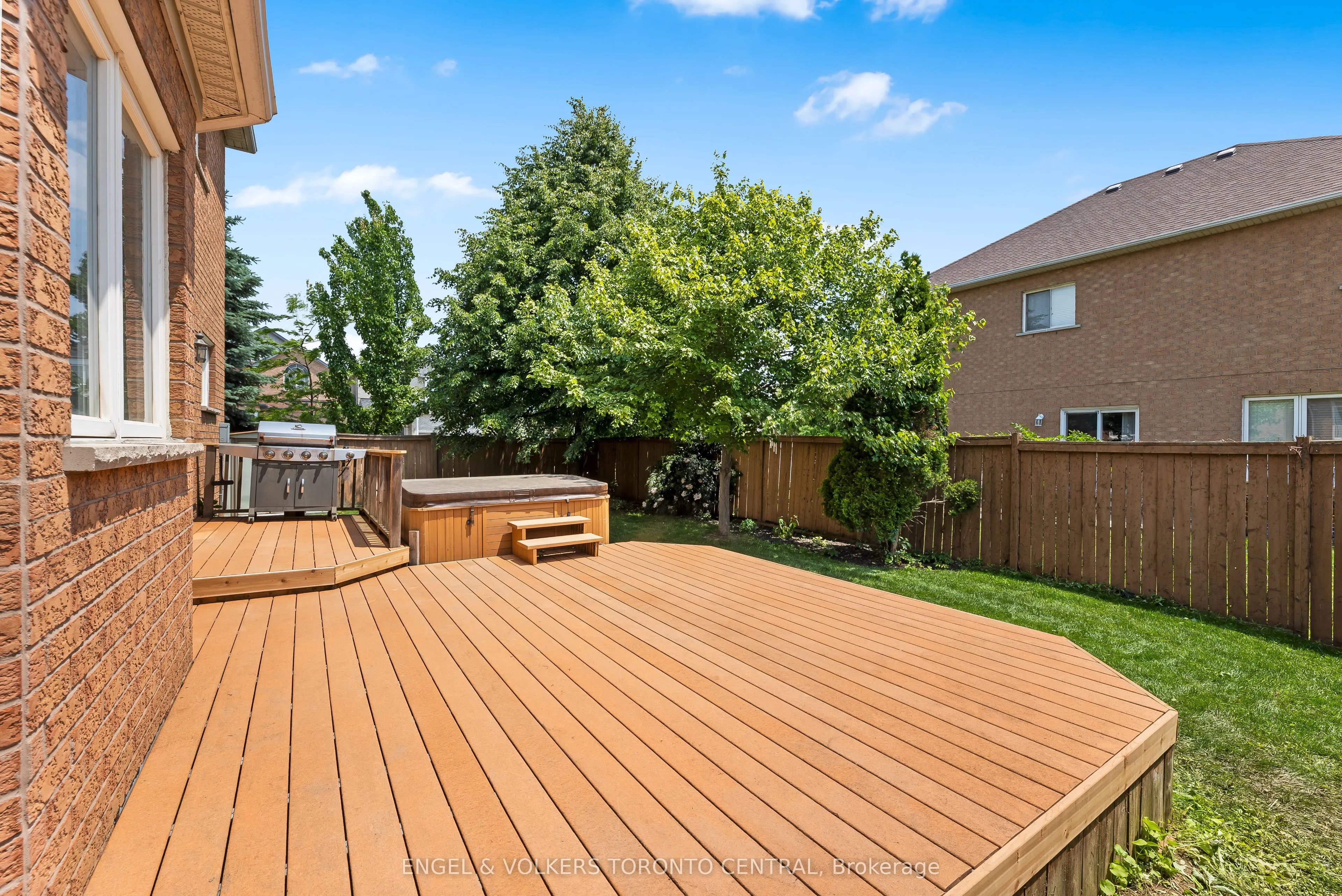 1510 Samuelson Circle