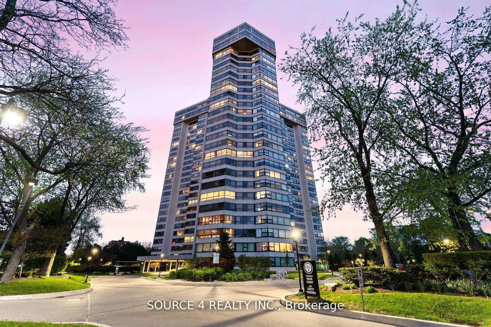 1300 Bloor Street, #PH7