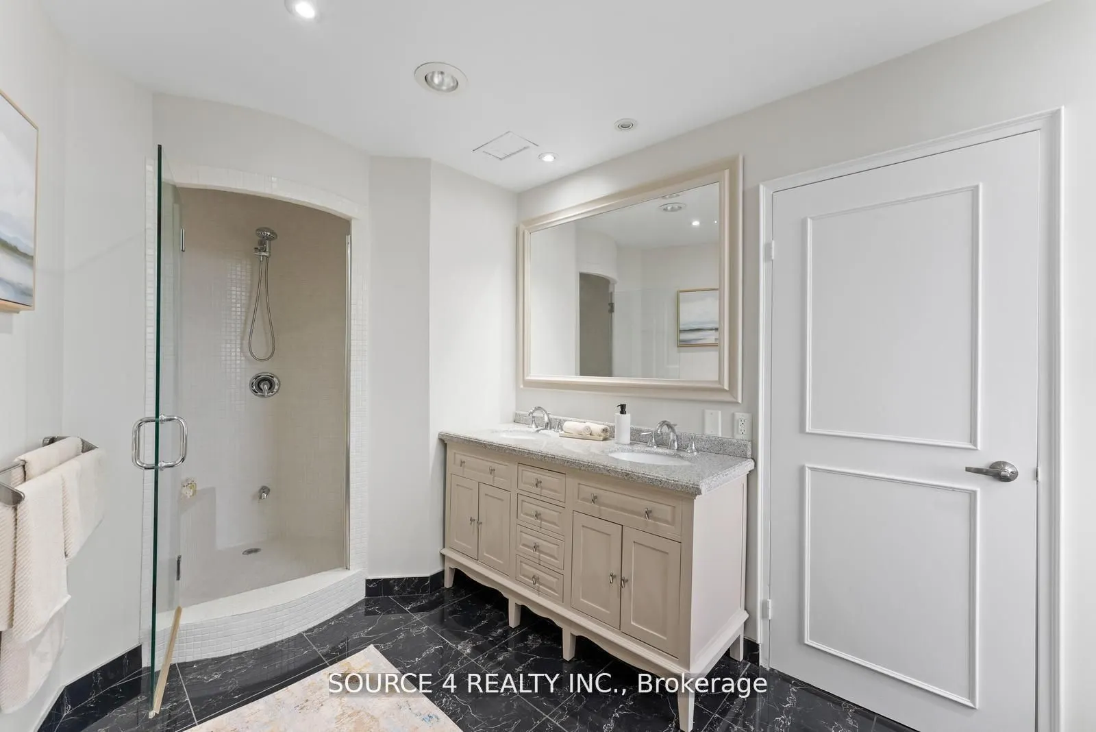 1300 Bloor Street, #PH7