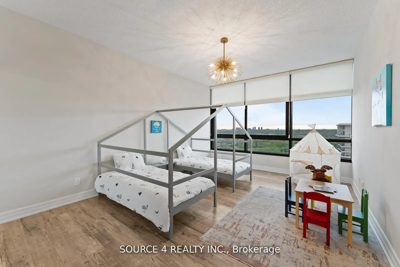 1300 Bloor Street, #PH7