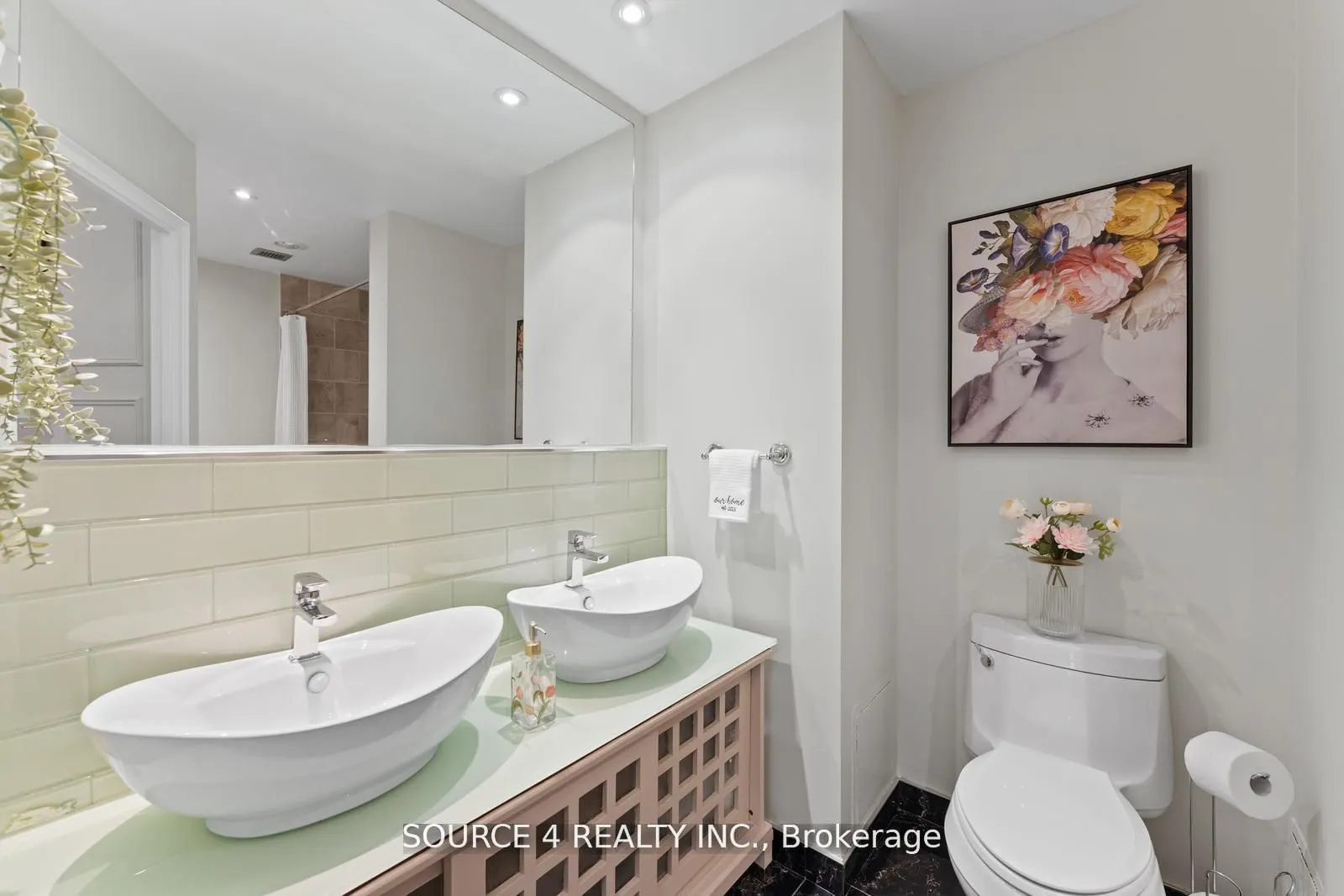 1300 Bloor Street, #PH7