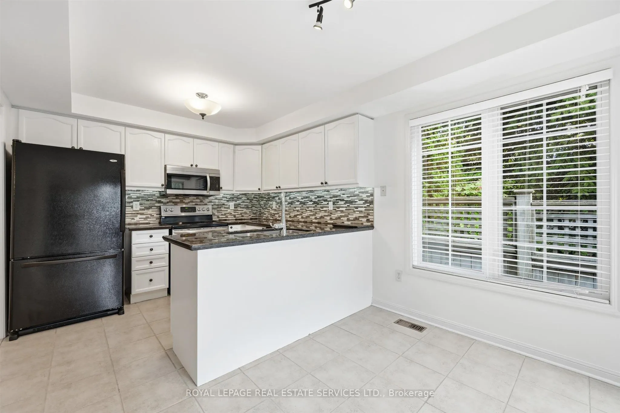 1324 Ashwood Terrace