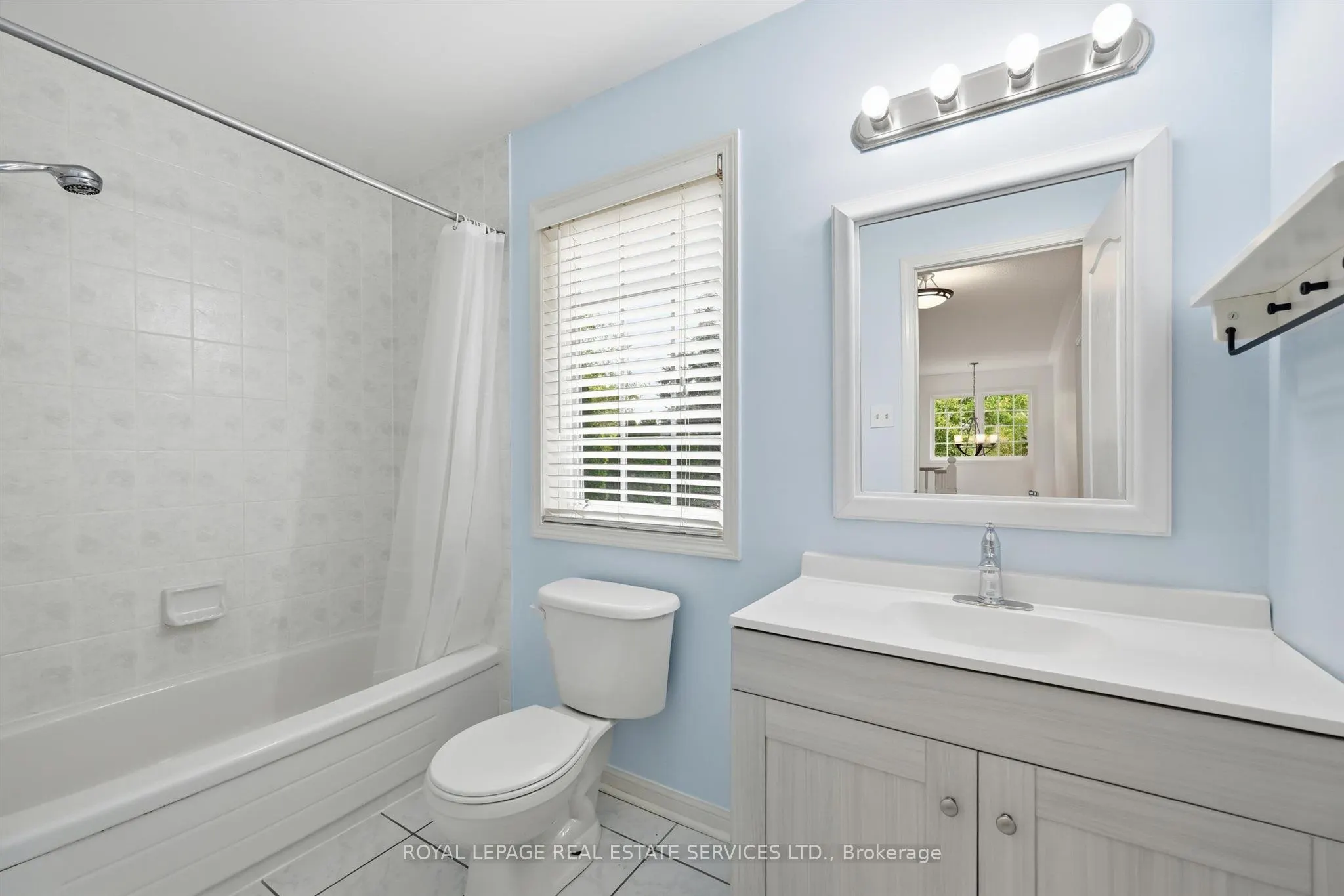 1324 Ashwood Terrace