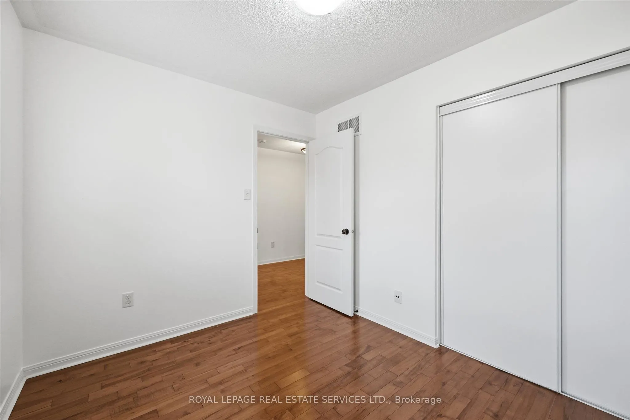 1324 Ashwood Terrace