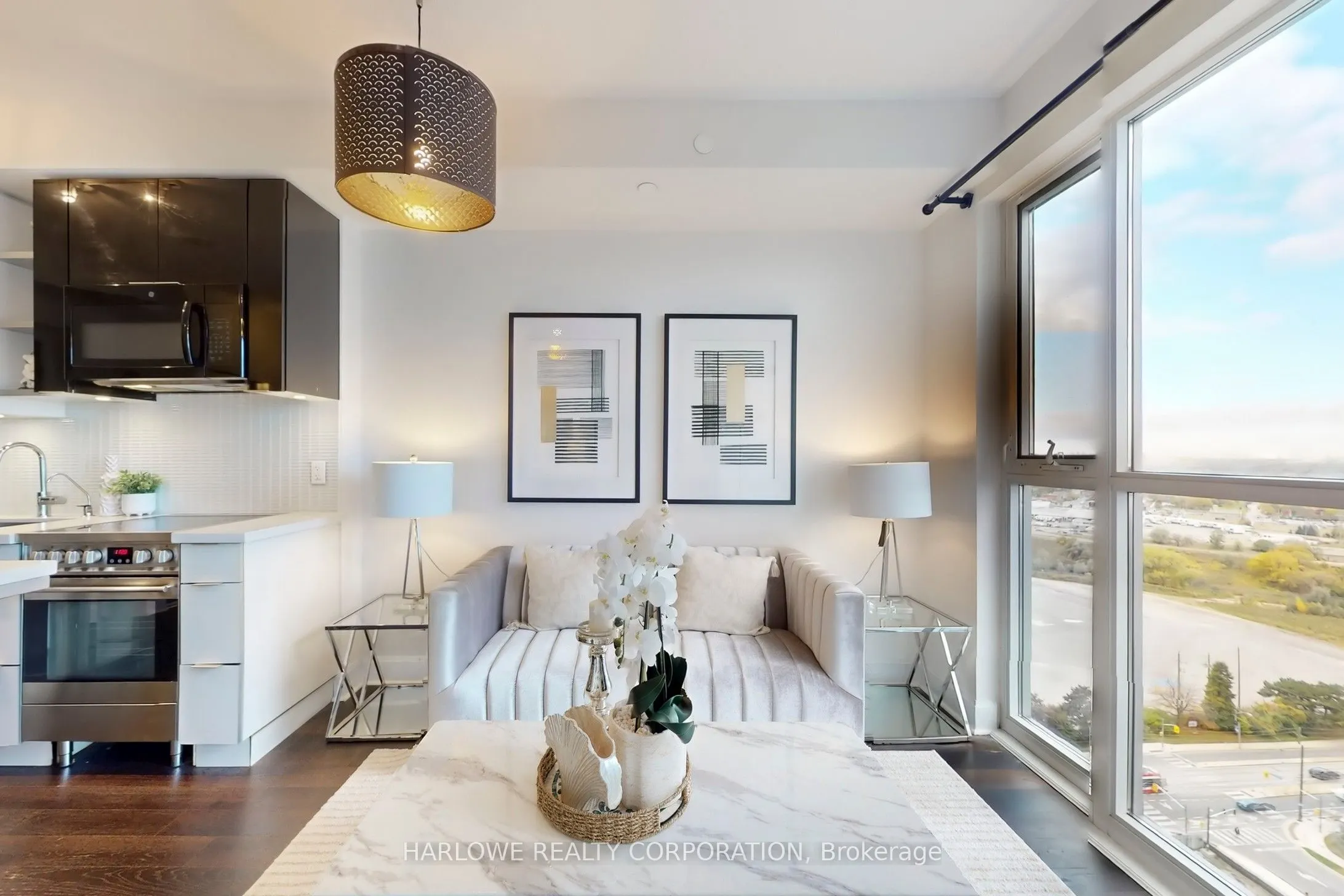 33 Shore Breeze Drive, #2006