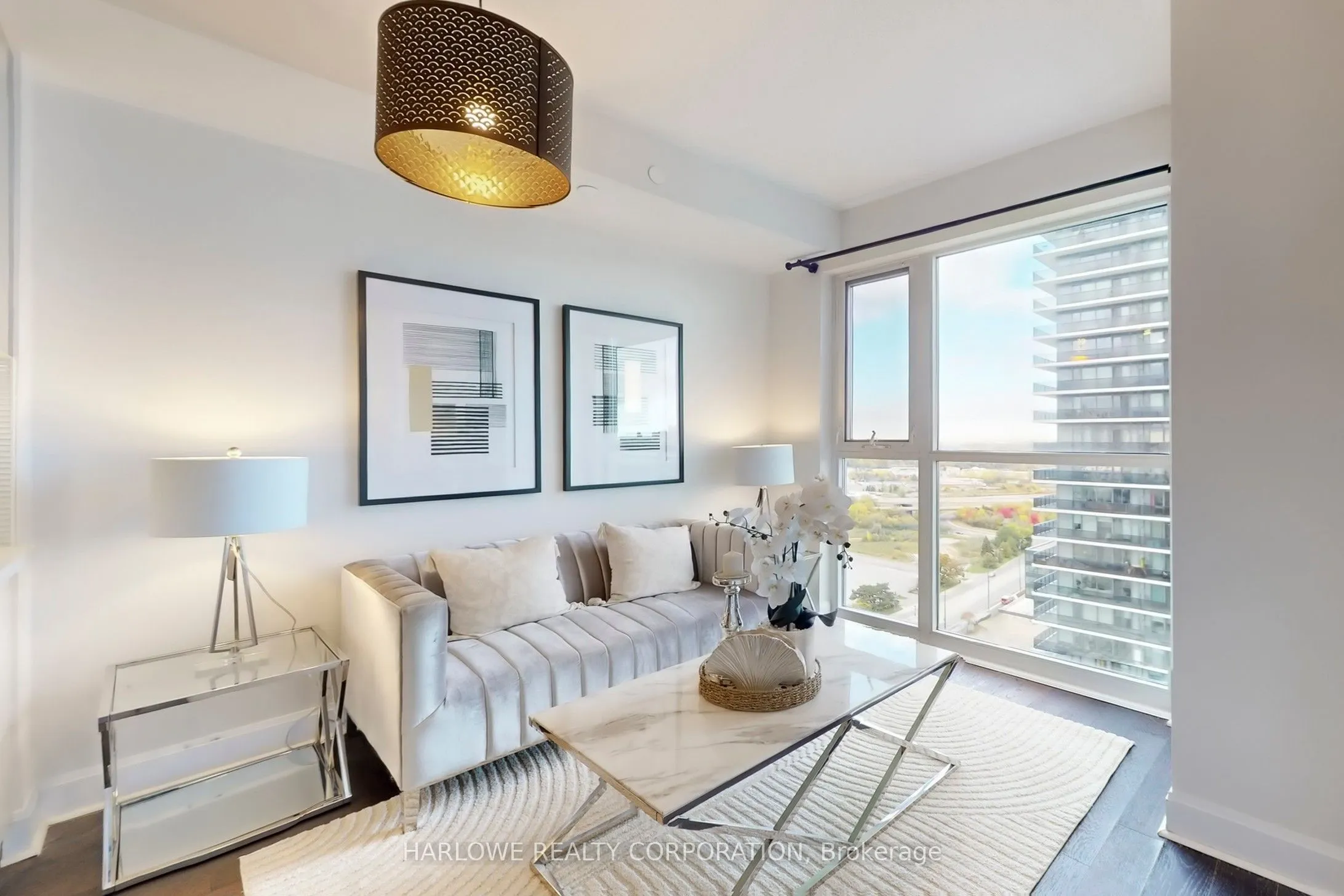 33 Shore Breeze Drive, #2006