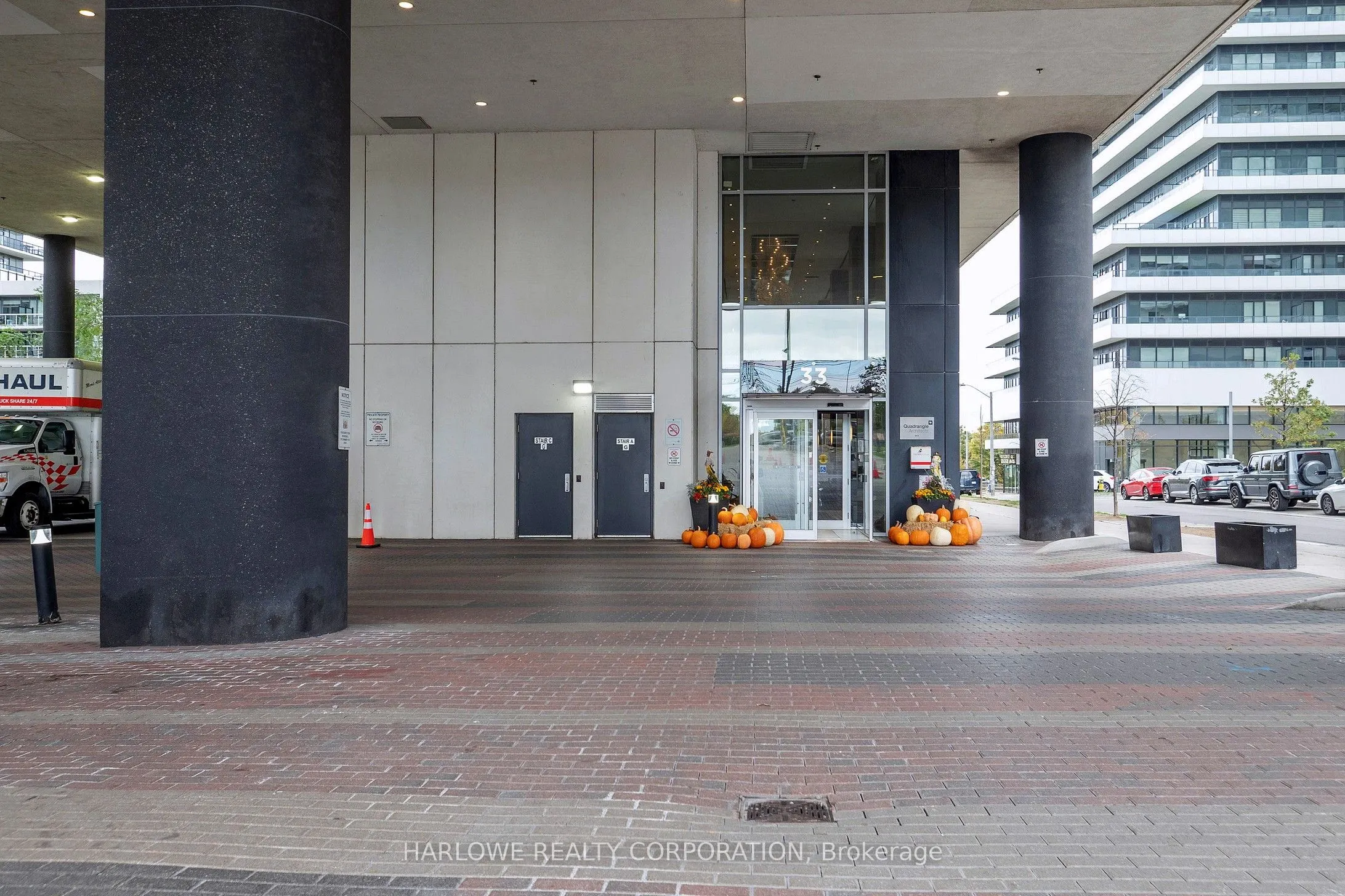 33 Shore Breeze Drive, #2006